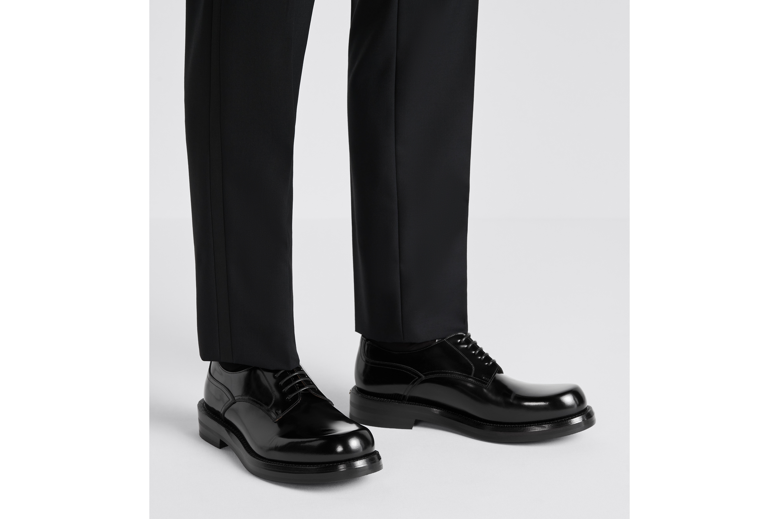 Look Derby Dior Carlo Cuir de veau poli noir E23