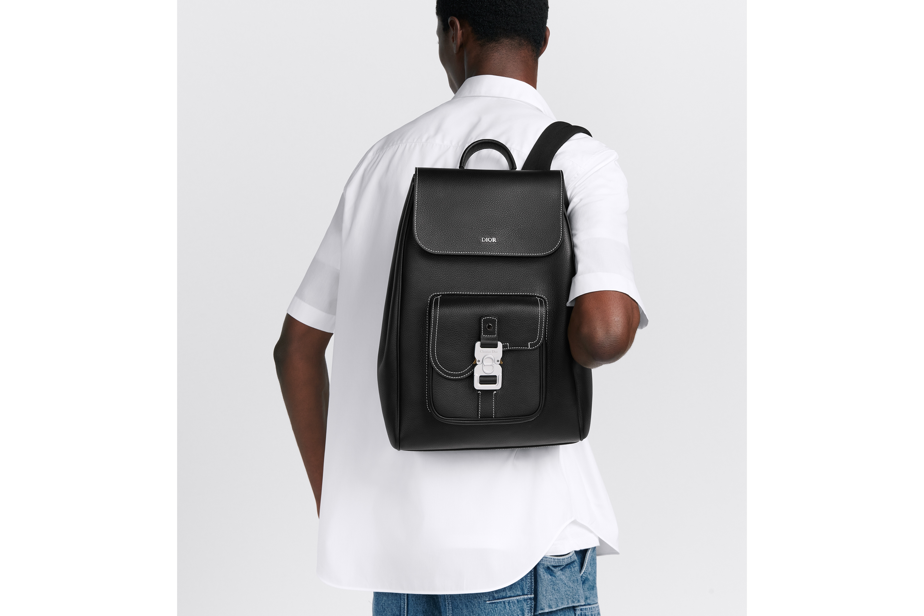 Look Saddle Backpack with Flap Black Grained Calfskin with Contrasting Topstitching E20