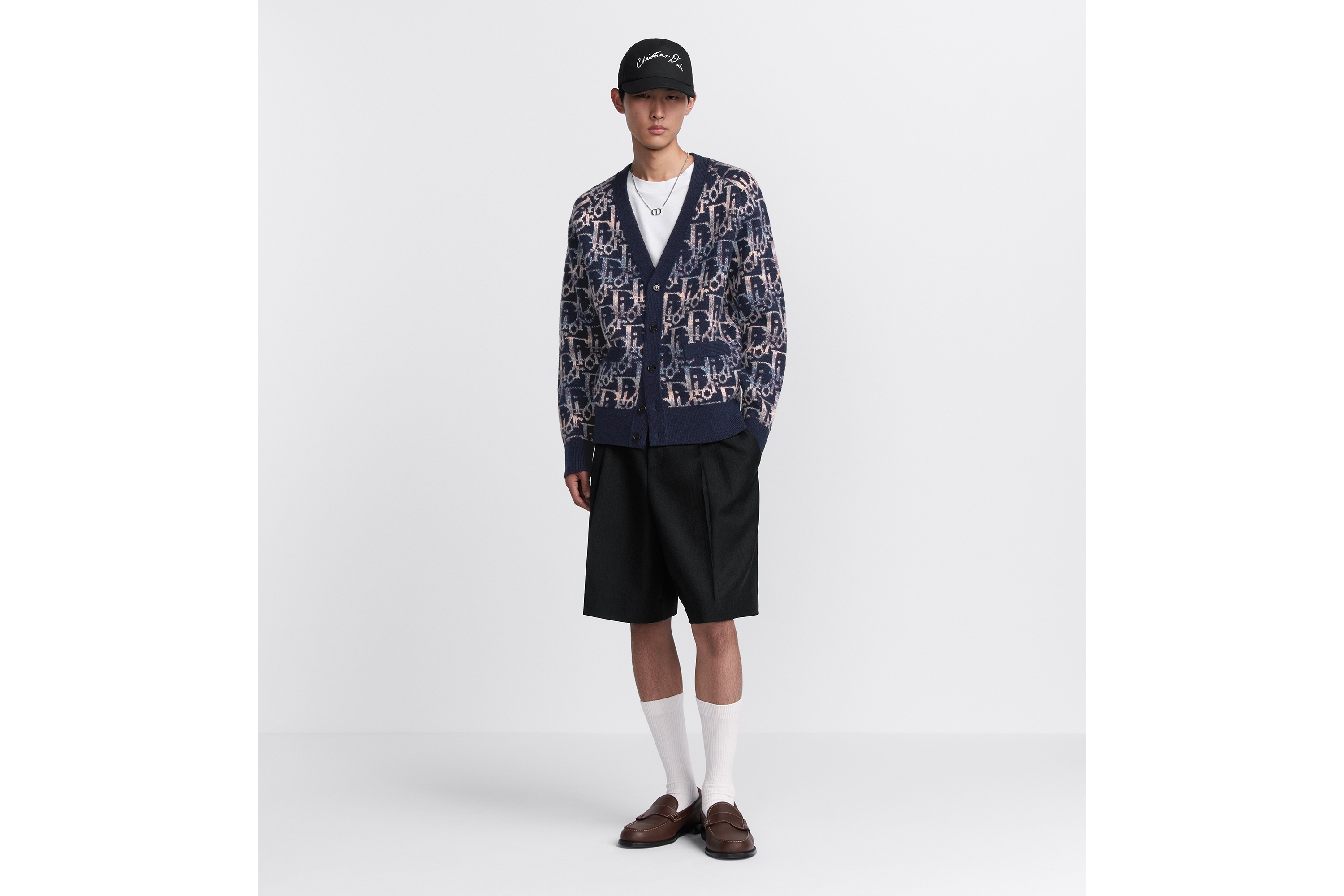 look_image_alt_prefix Dior Oblique Cardigan Wolljacquard in Blau E05