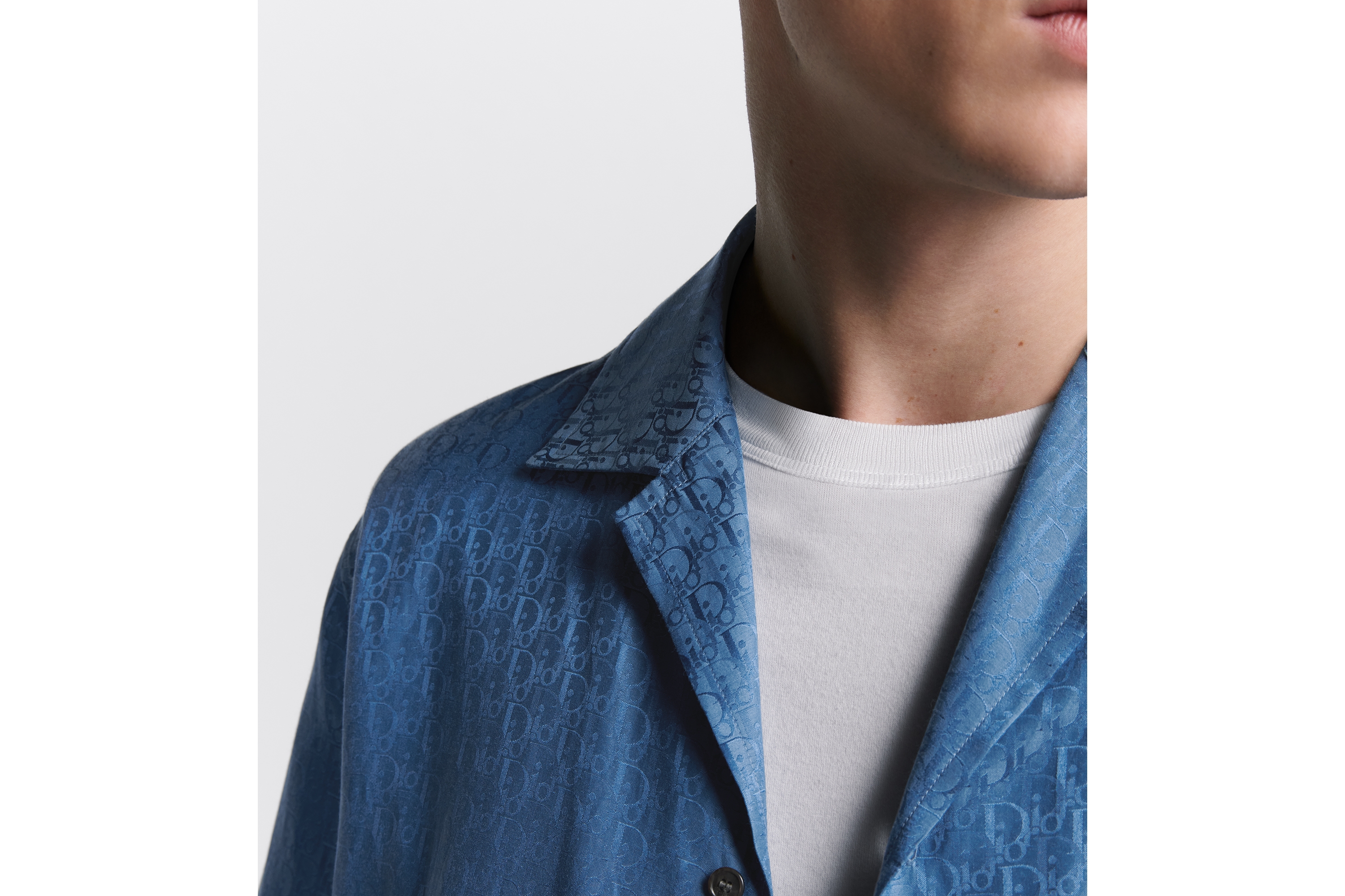 Dior ネイビー 半袖シャツ 左胸ポケット付き Dior ネイビー 半袖シャツ 左胸ポケット付き Dior ネイビー 半袖