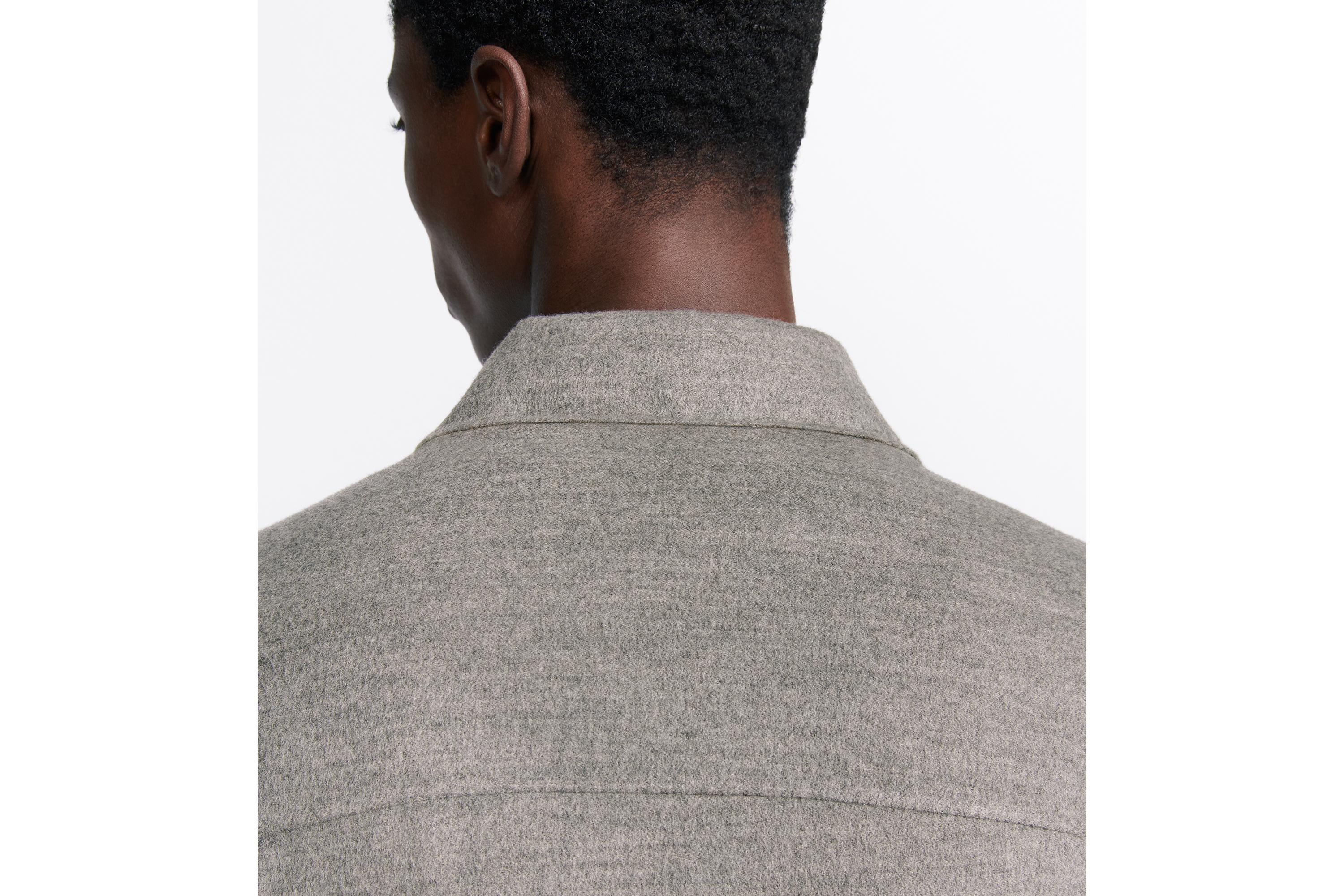 look_image_alt_prefix Dior Icons 워크웨어 재킷 그레이 양면 버진 울 캐시미어 실크 E04