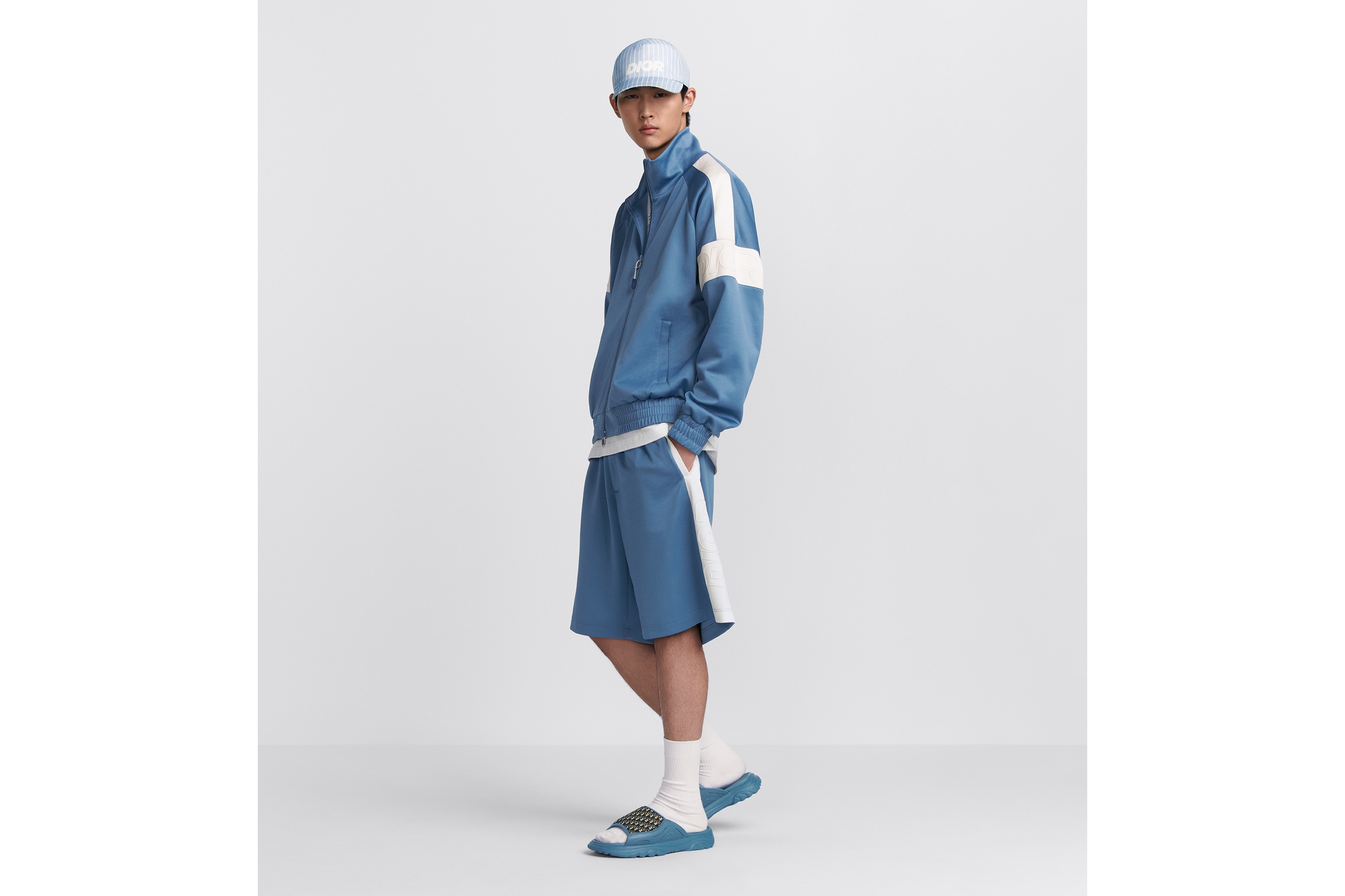 Look DIOR AND PARLEY Track Shorts Blue and White Parley Ocean Plastic® Cotton-Blend Jersey E02
