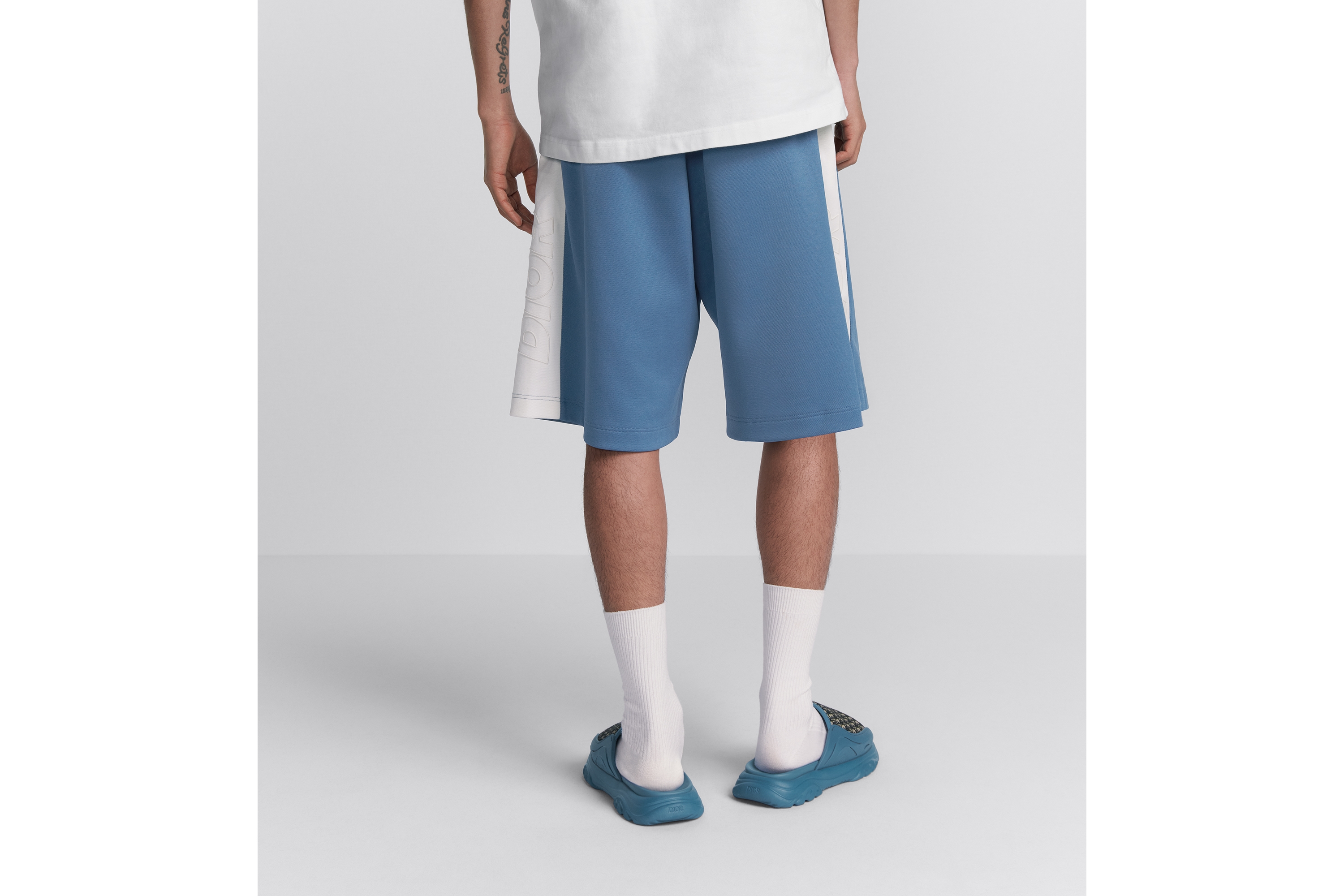 Look DIOR AND PARLEY Track Shorts Blue and White Parley Ocean Plastic® Cotton-Blend Jersey E15