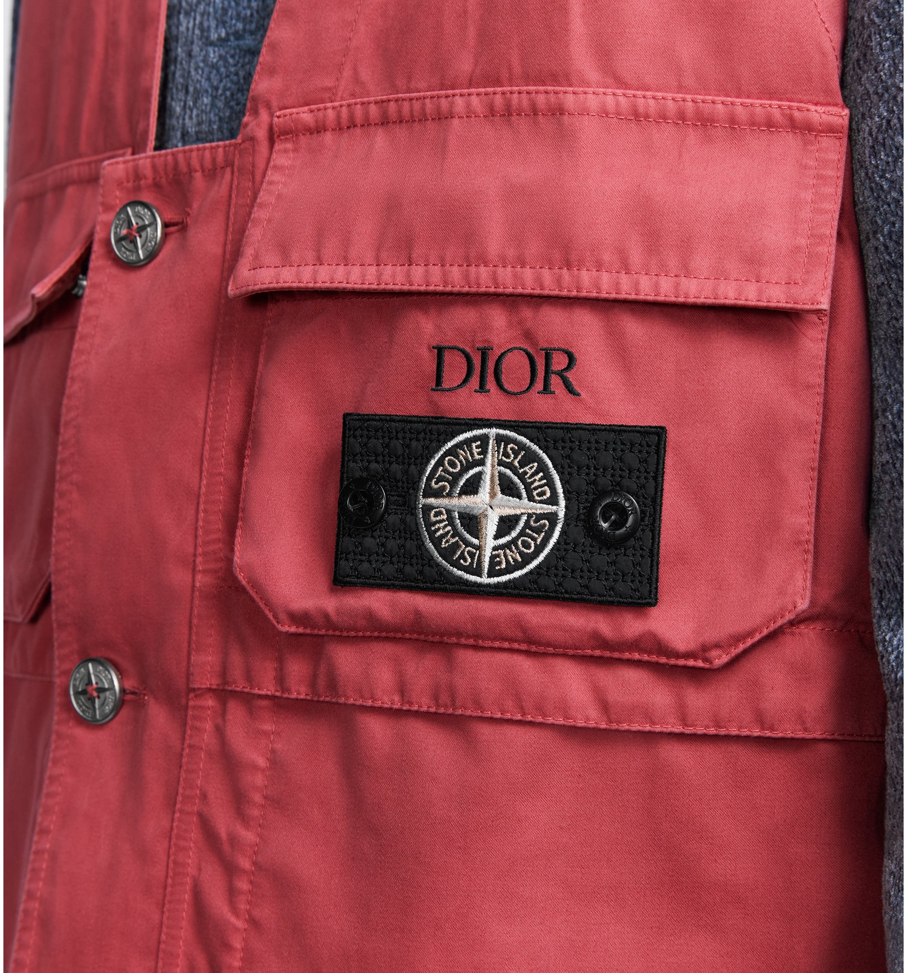 Supreme x stone island vest online
