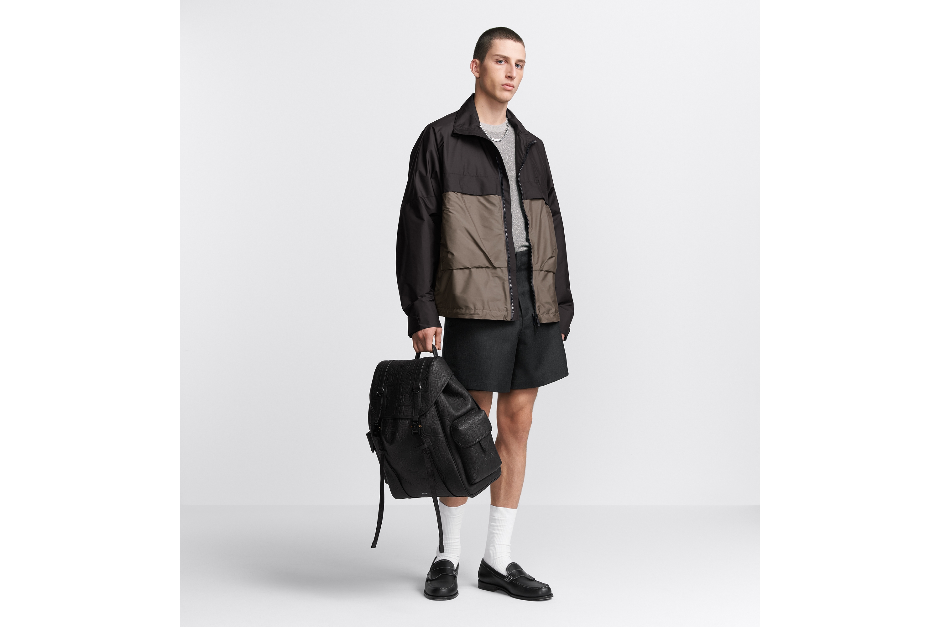 ブラック バックパック　Dior ※即購入の場合値下げ可能 DIOR | Dior Hit the Road フラップ付き バックパック