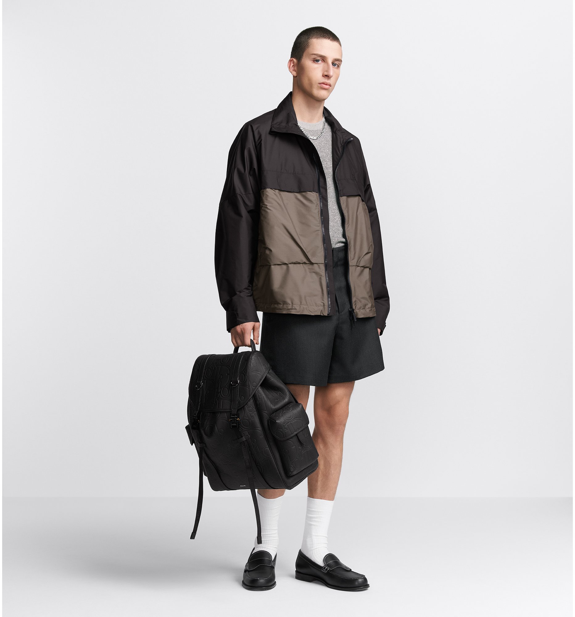 DIOR | Dior Hit the Road フラップ付き バックパック ディオール グラビティ レザー & グレインドカーフスキン