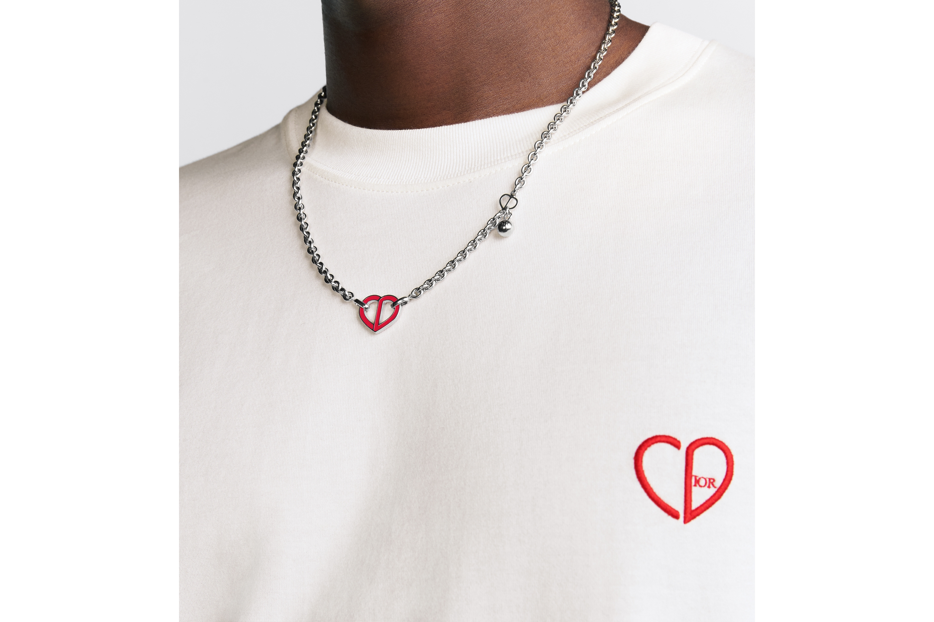 Look Dior CD Heart Necklace Silver-Finish Brass with Red and Black Resin E39