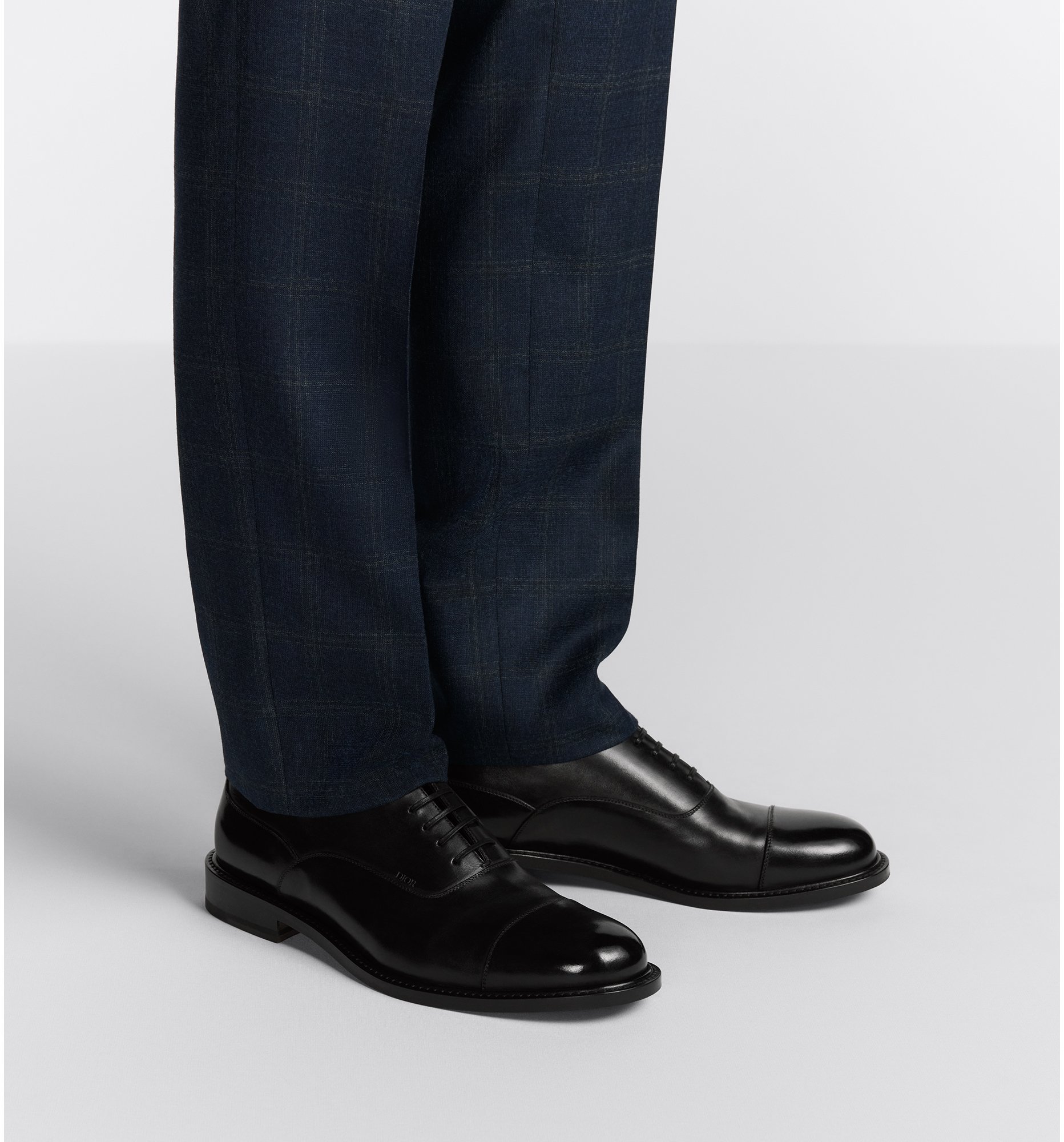 Dior Embassy Oxford Shoe Black Calfskin with Patina Finish DIOR