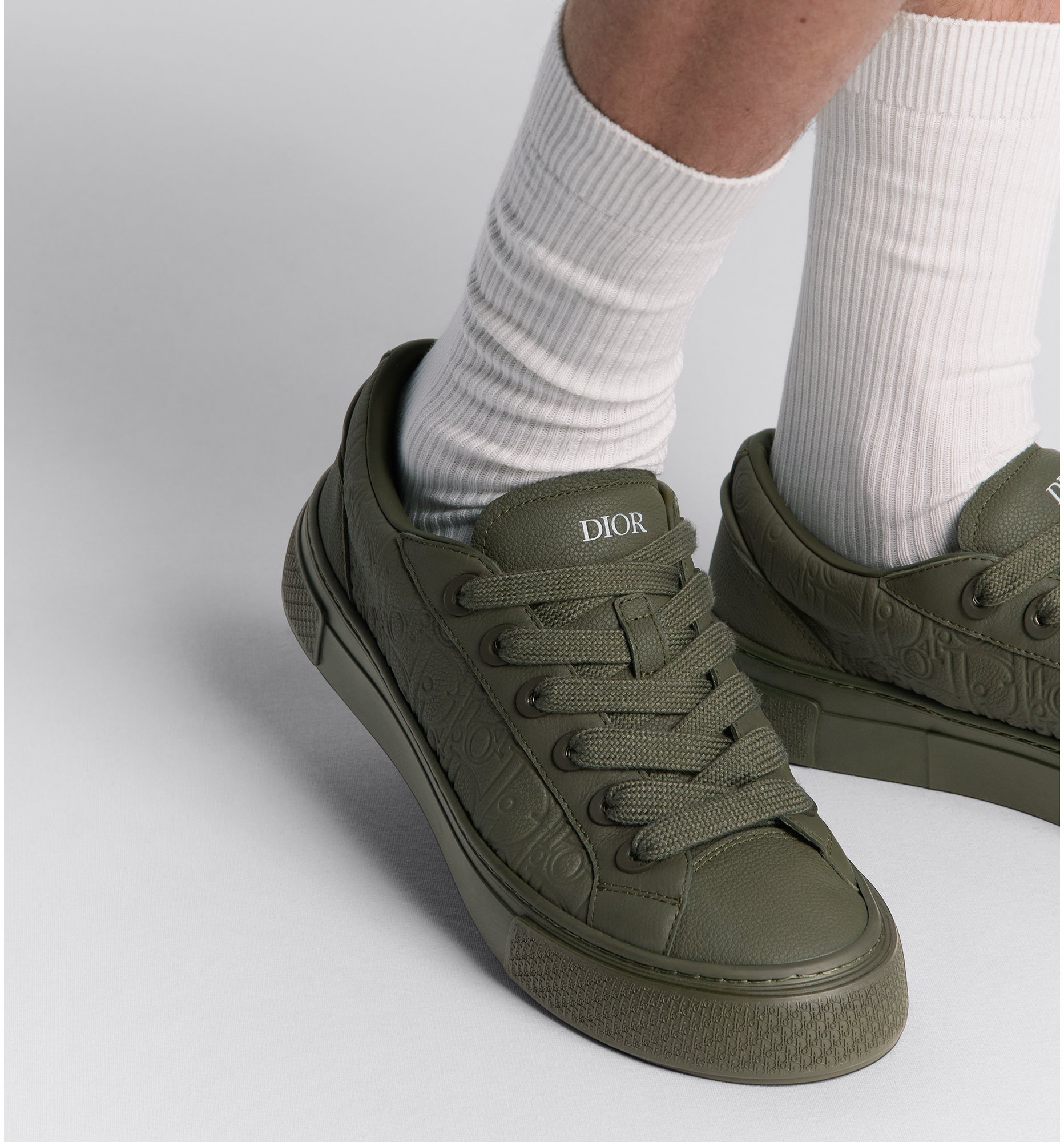 B33 Sneaker Khaki Grained Calfskin and Khaki Dior Gravity Leather DIOR