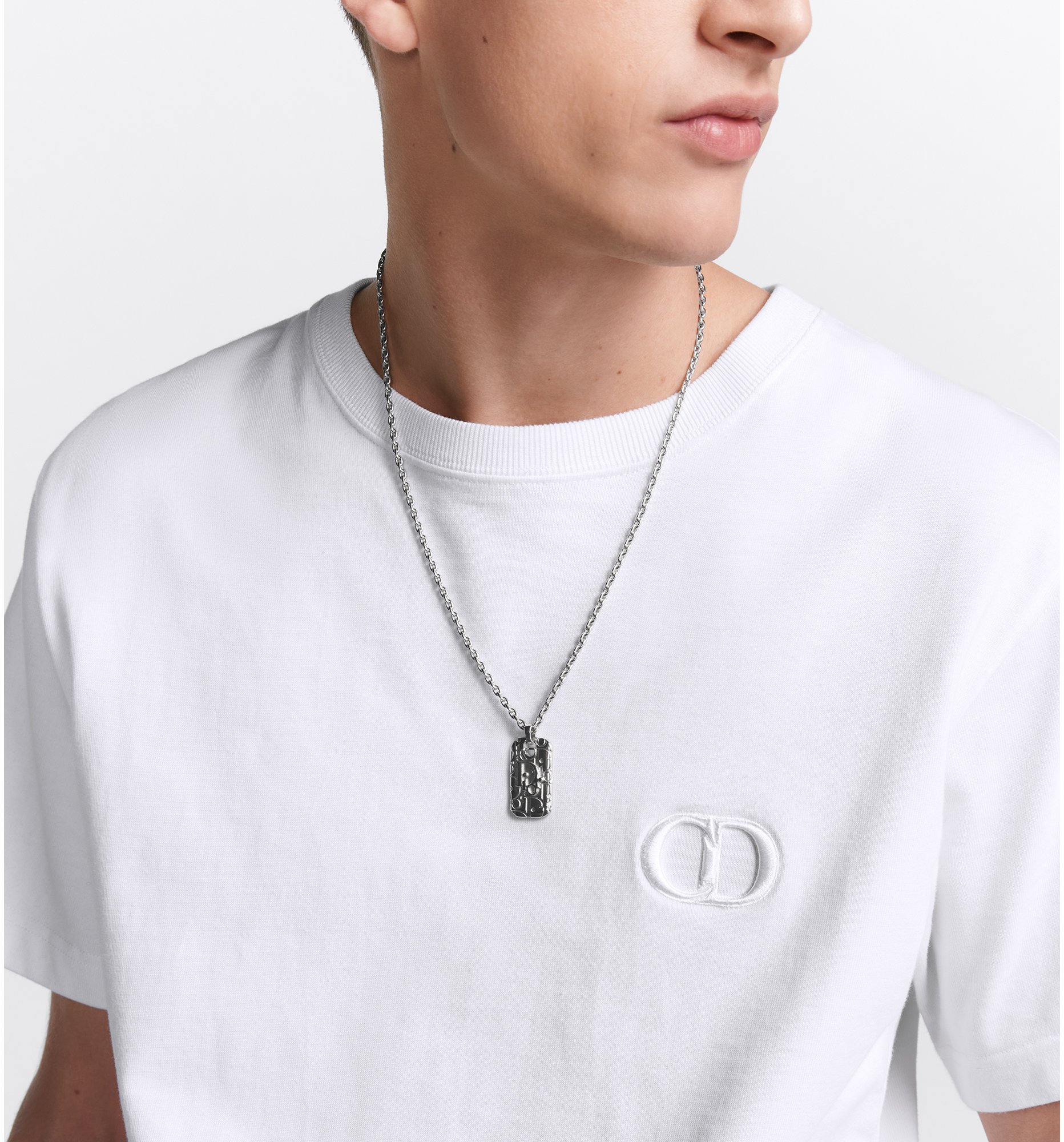 Dior oblique necklace sales