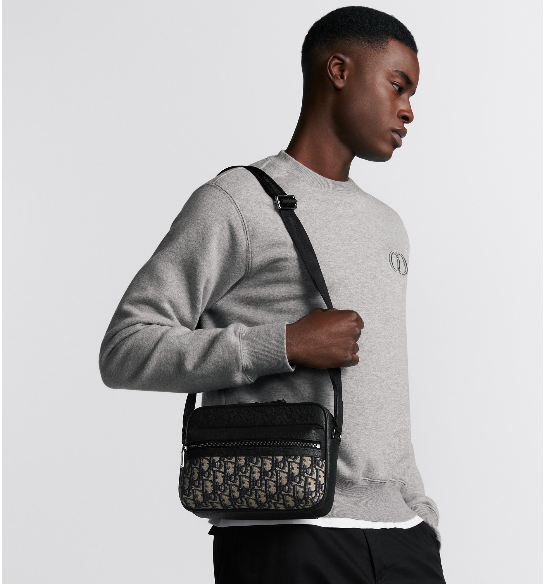 aria_look Rider 2.0 Zipped Messenger Bag