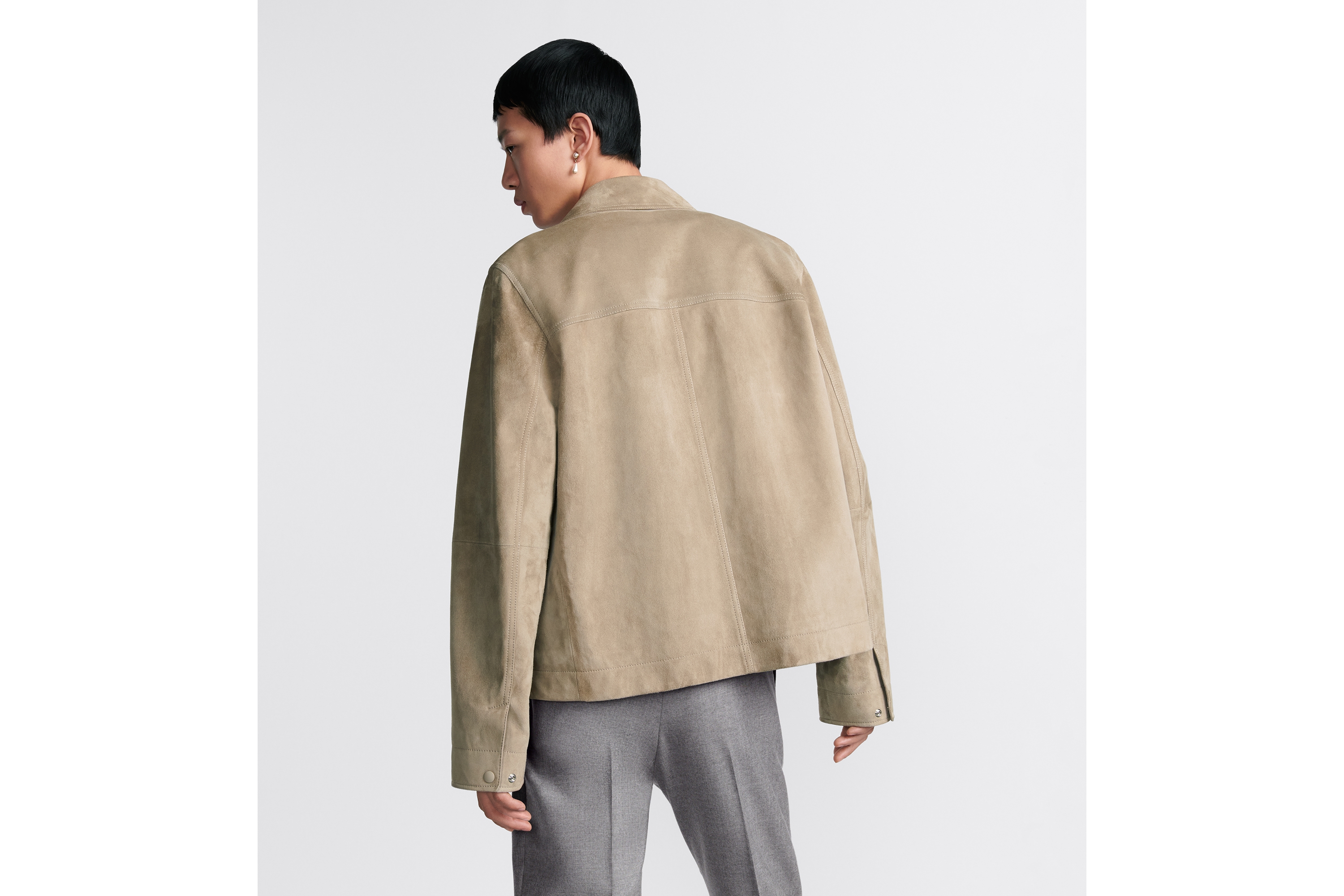 Look Blouson Cuir d'agneau suédé beige E03