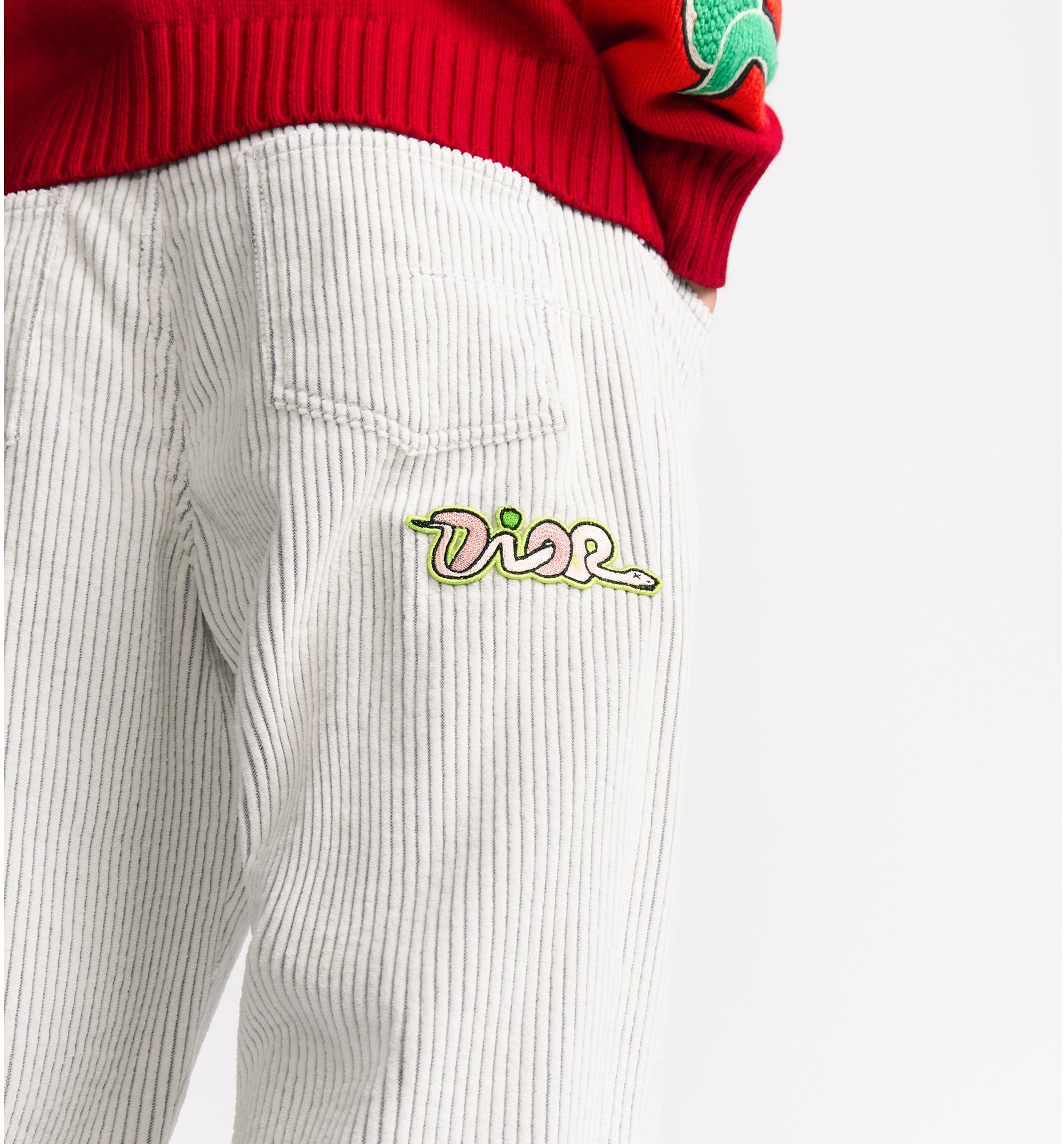 aria_look DIOR AND KAWS Heritage Jeans