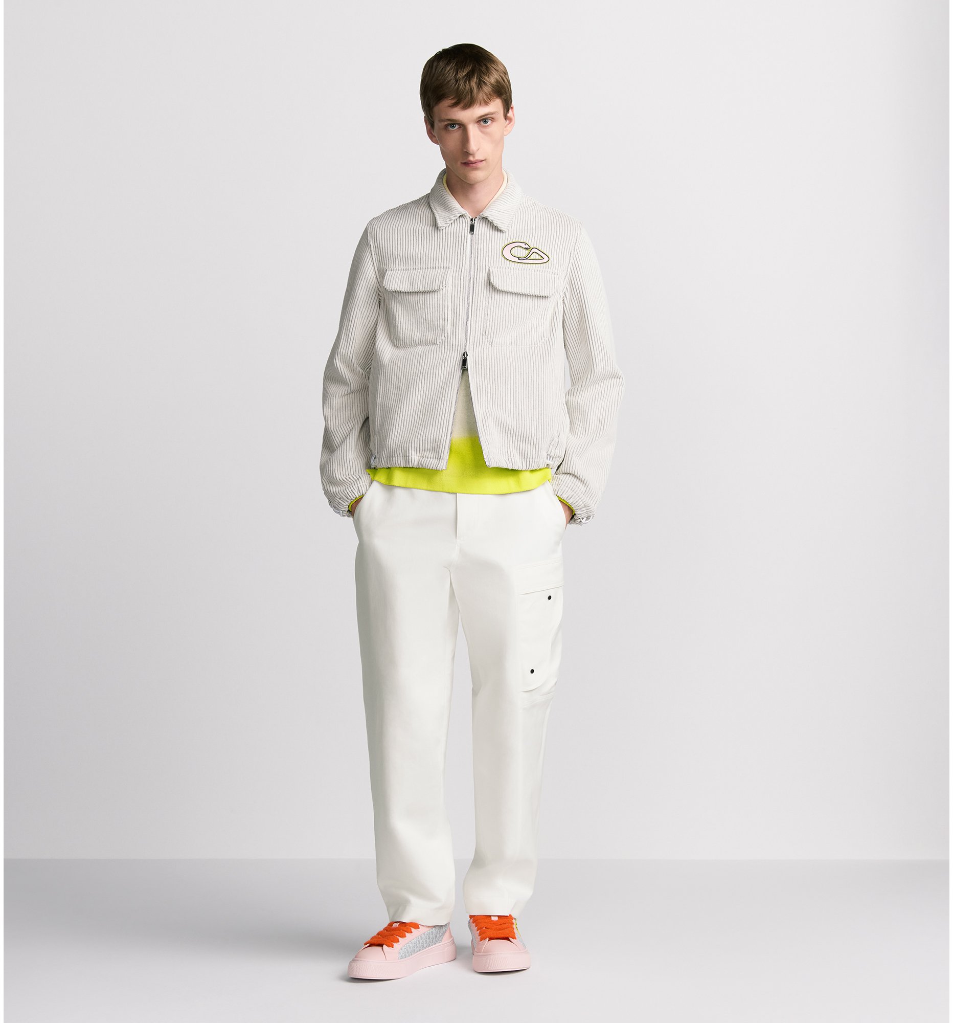 aria_look DIOR AND KAWS Zipped Blouson Jacket Profile view