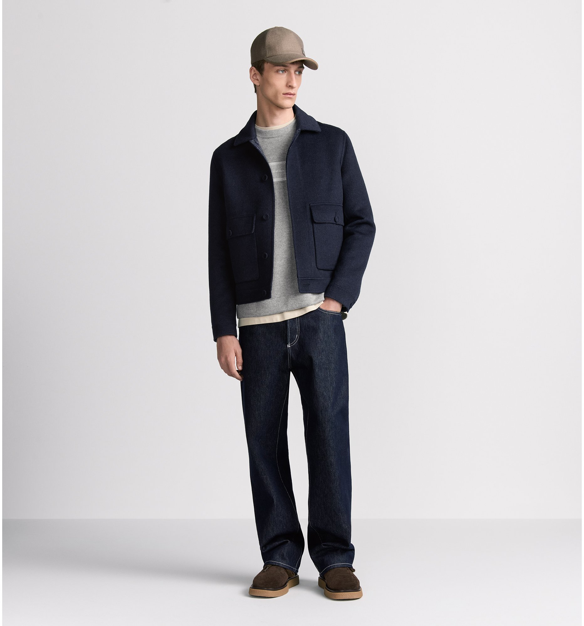 aria_look Dior Icons Jacket Profile view