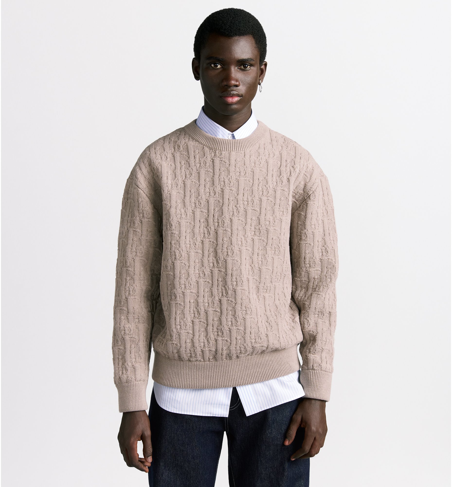 aria_look Dior Oblique Sweater Unfolded view
