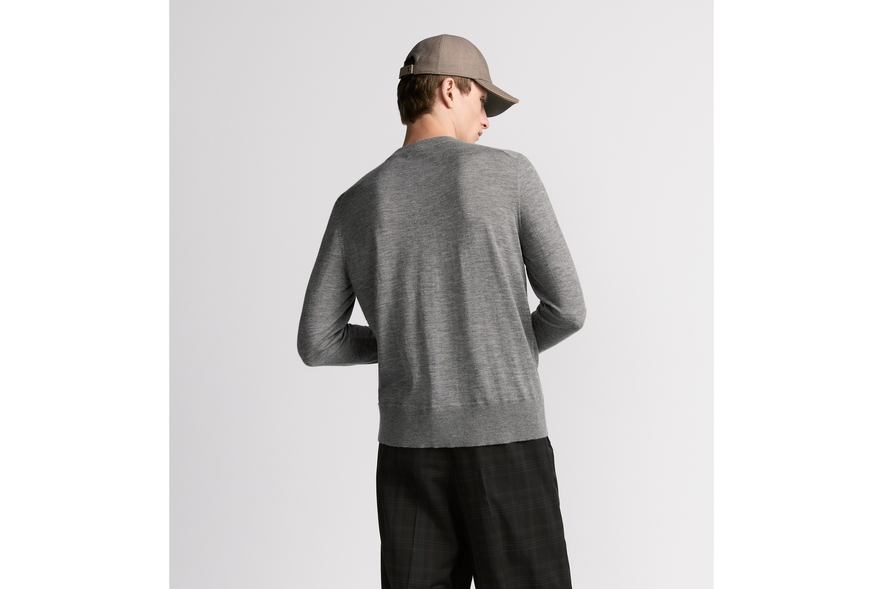 look_image_alt_prefix CD Icon ラウンドネックセーター カシミヤジャージー E09