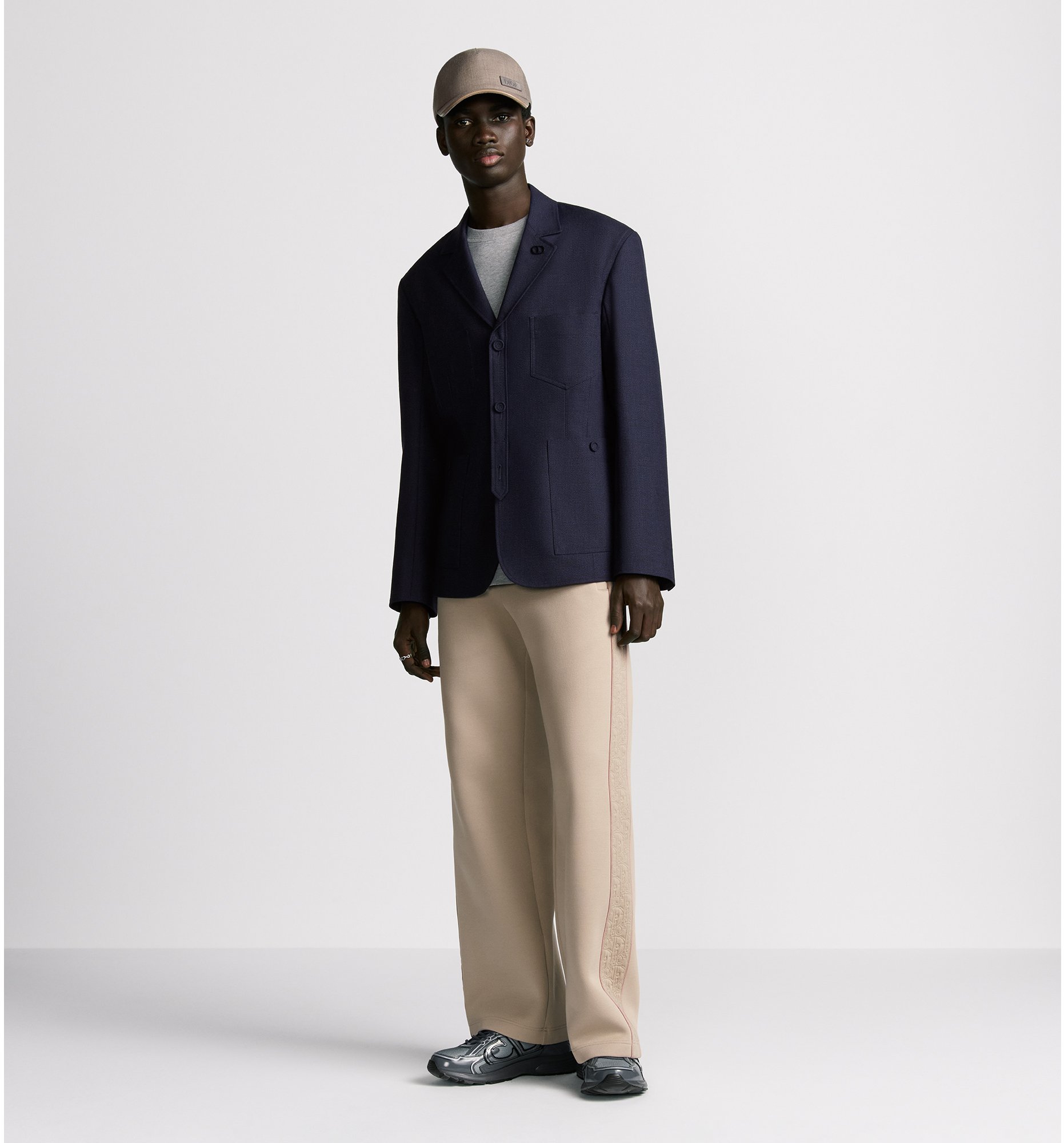 aria_look Workwear Jacket Profile view