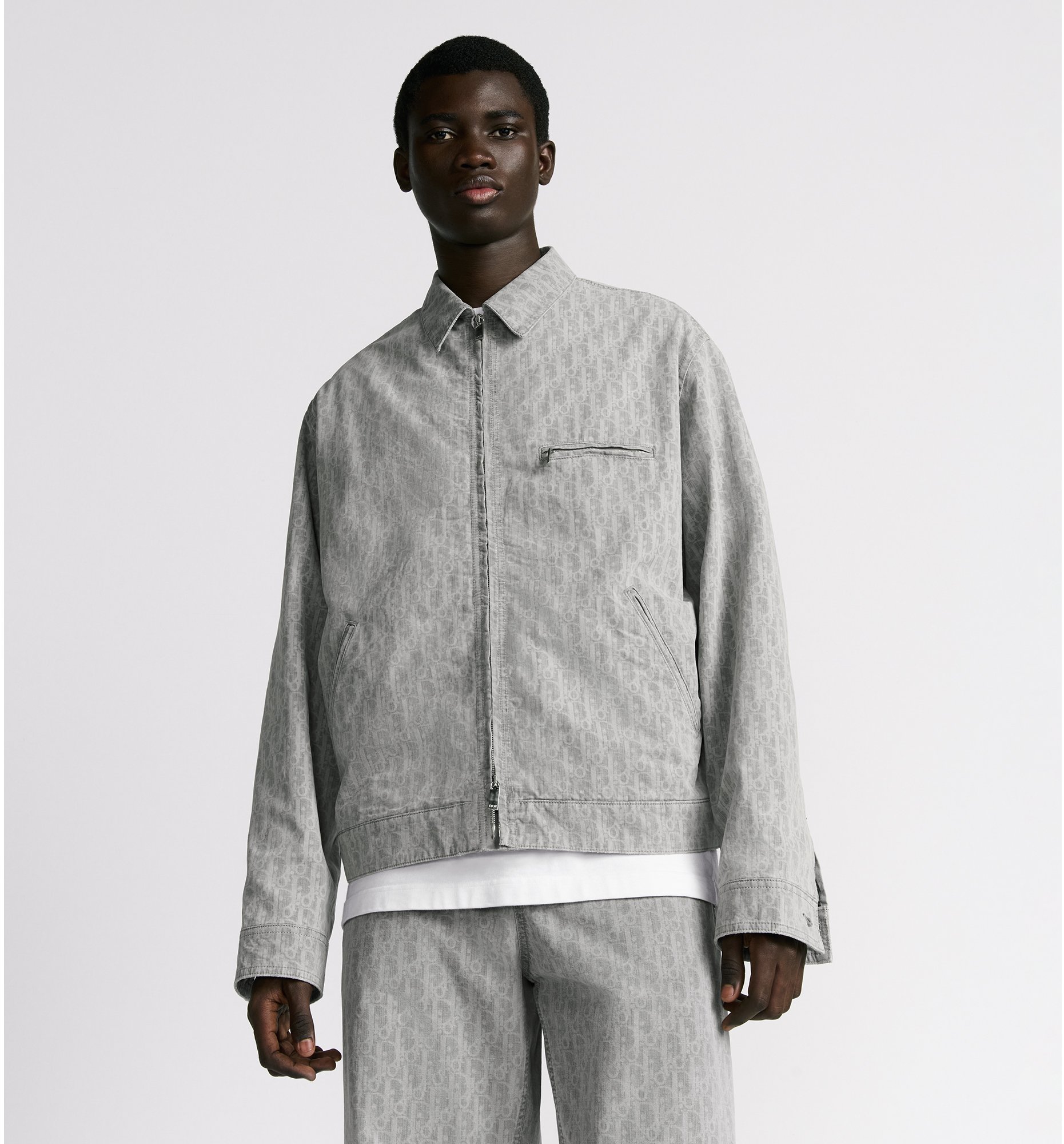 aria_look Dior Oblique Zipped Blouson Jacket Front view