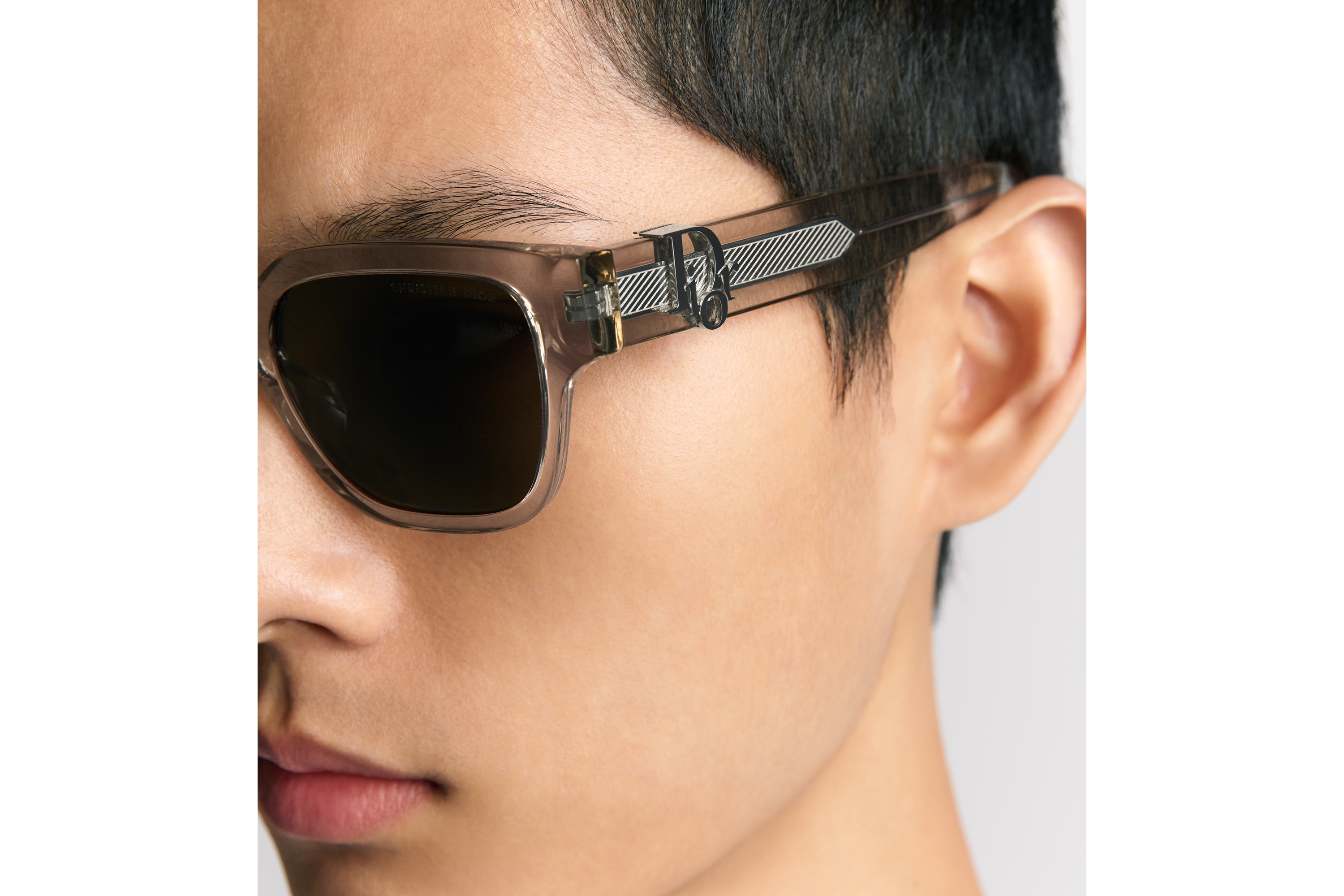 Look Dior Oblique S1F Transparent Beige Square Sunglasses E30