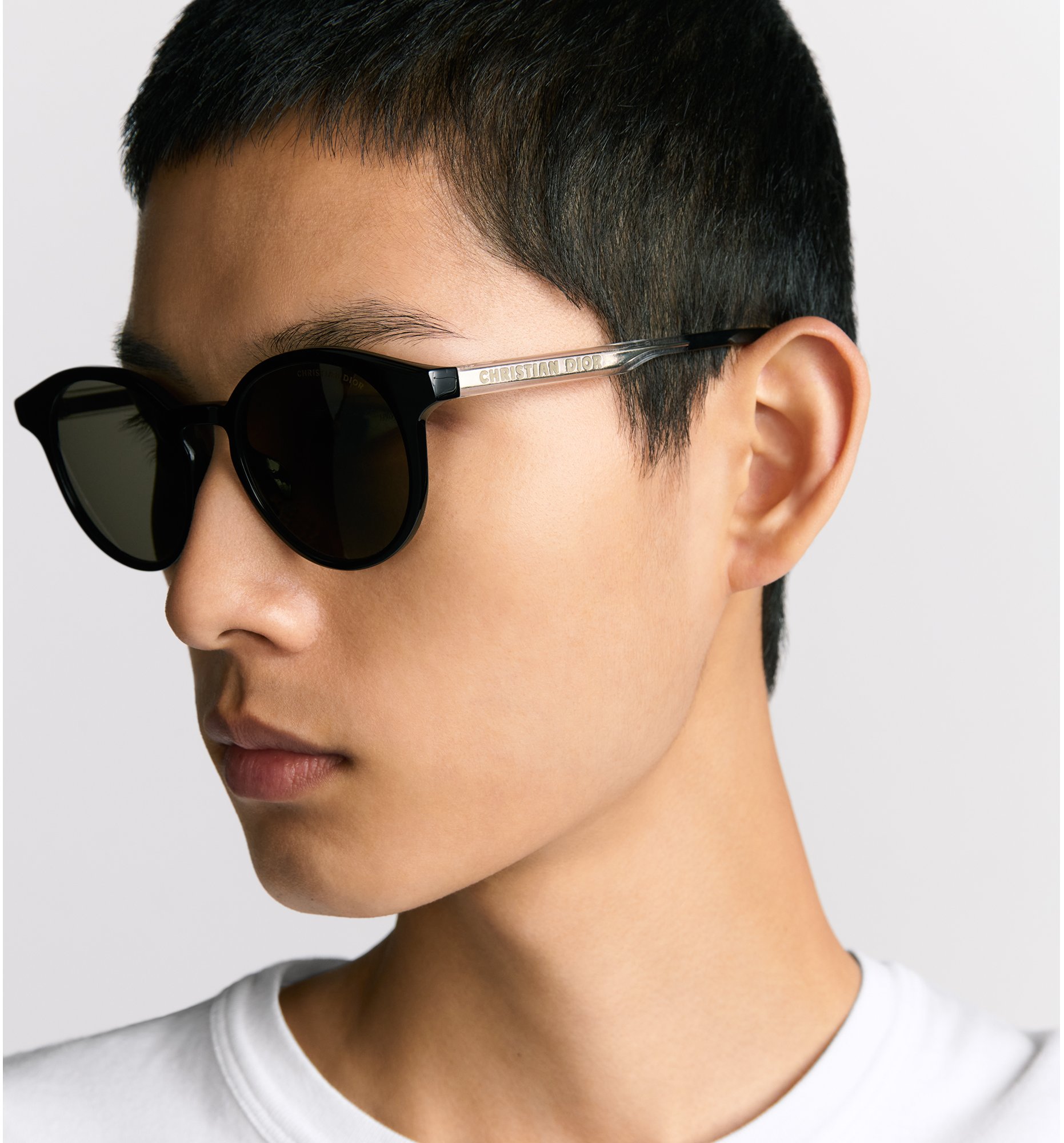 aria_look DiorTag R1F