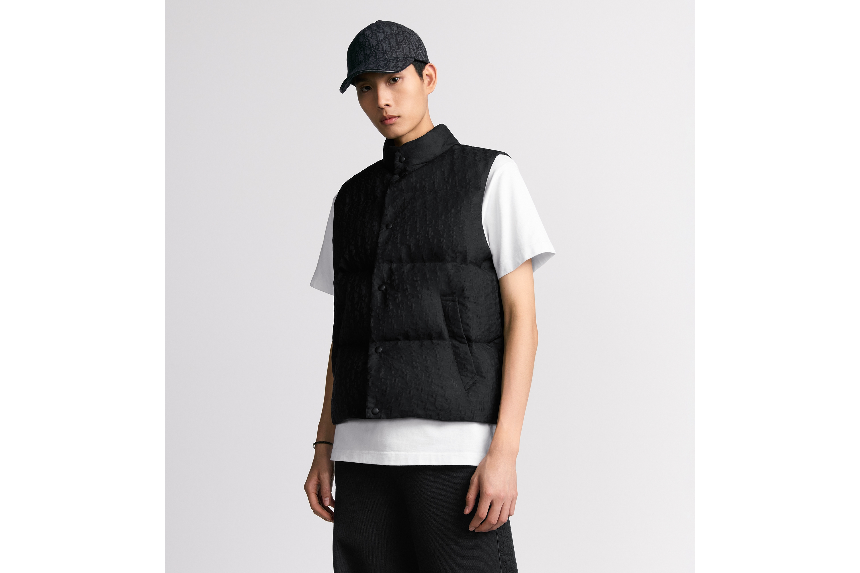 Dior Oblique Lightweight Puffer Vest Black Technical Jacquard | DIOR