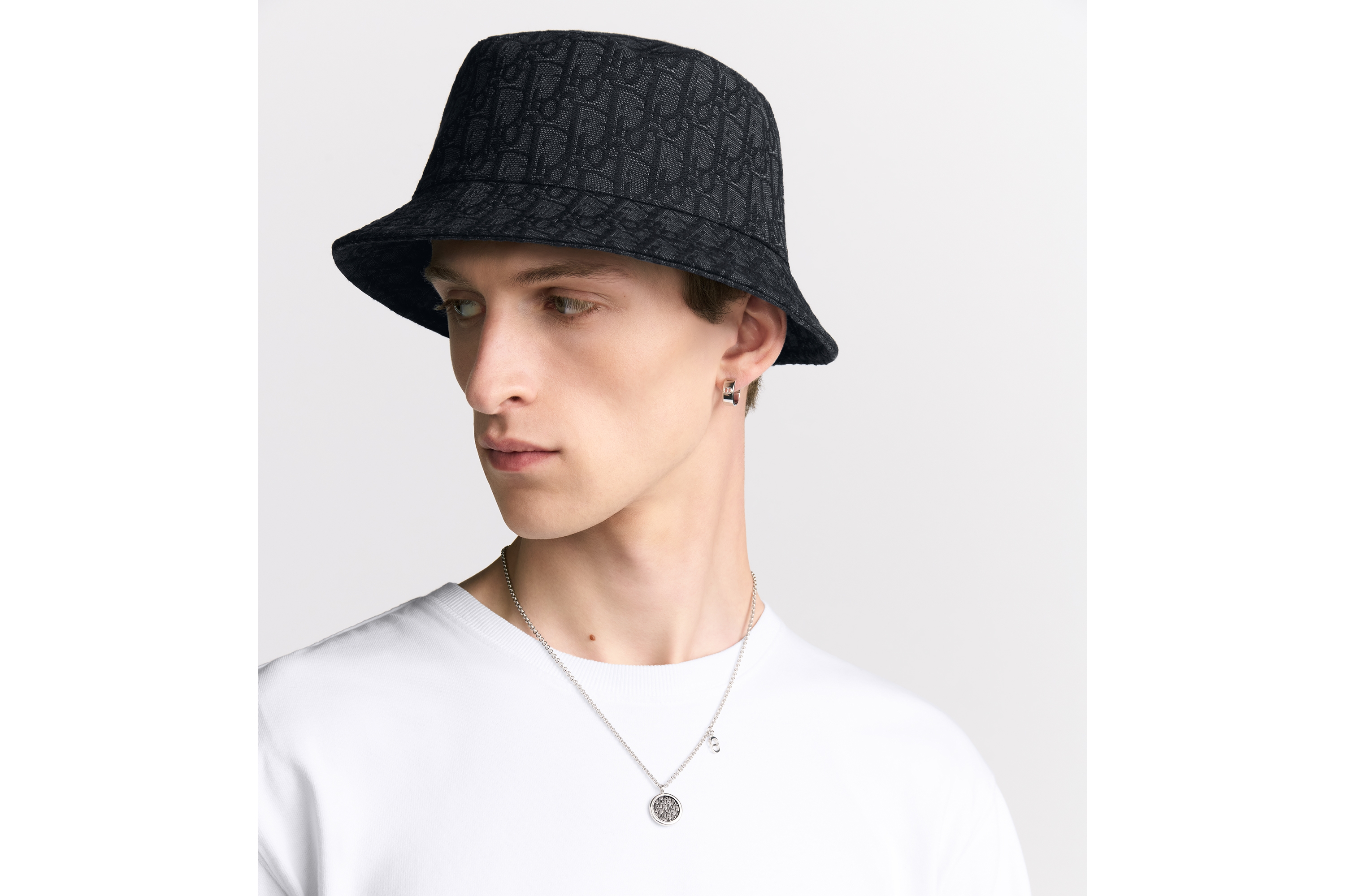 Dior Oblique Pendant Necklace