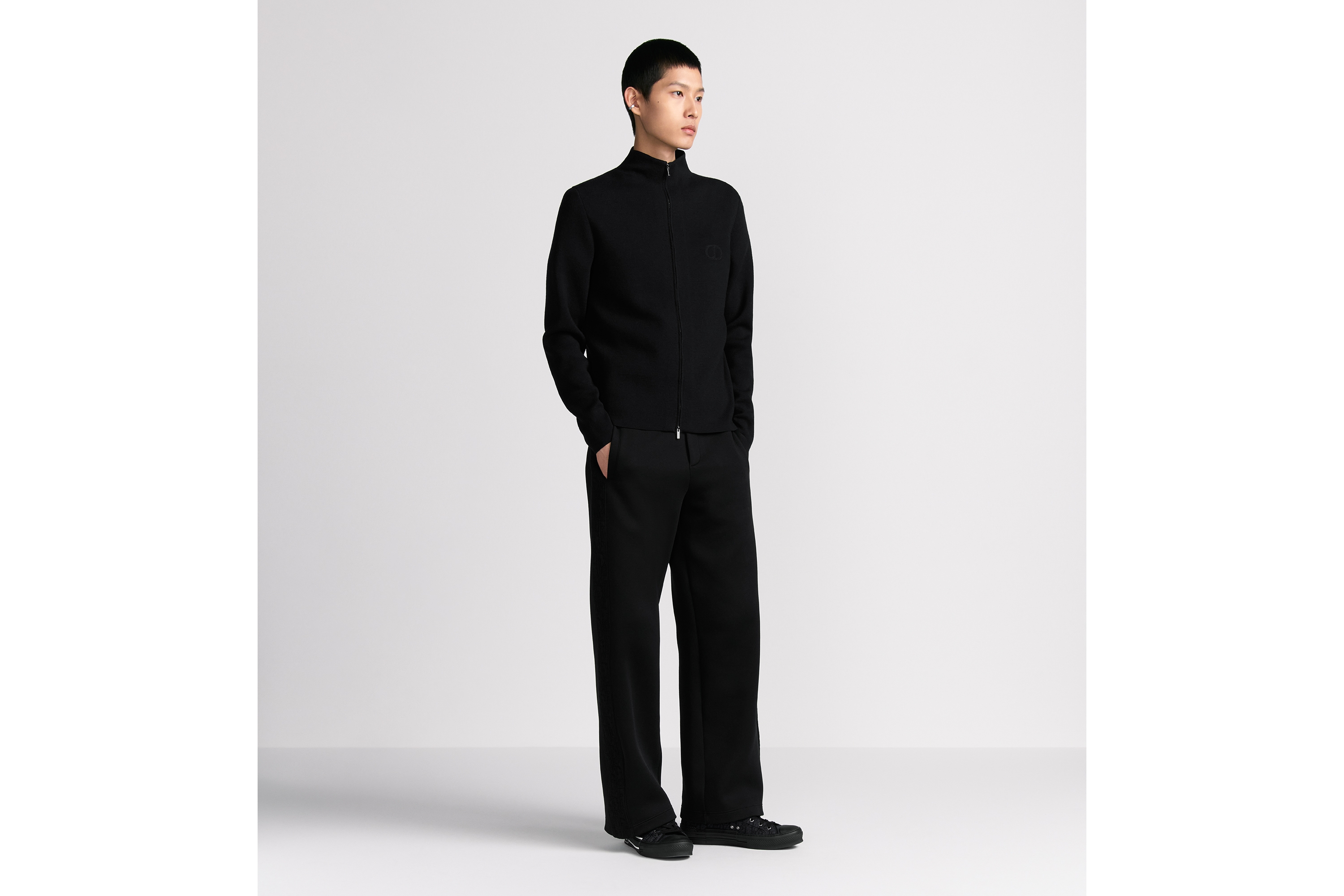 Look CD Icon Zipped Sweater Black Virgin Wool Punto Milano Knit E08