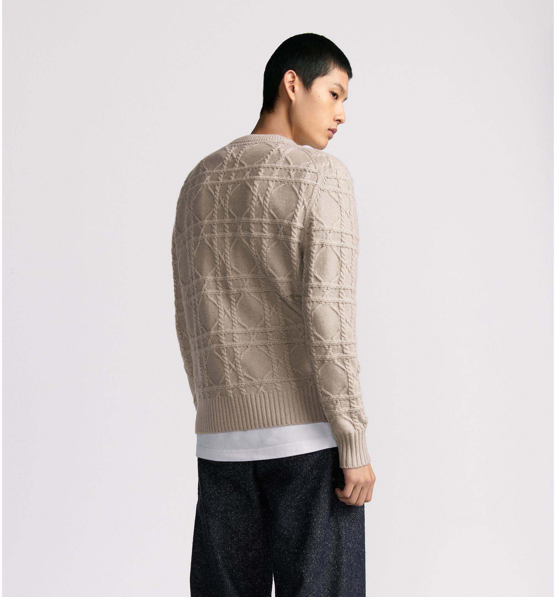 aria_look Dior Icons Cannage Sweater Detailed view