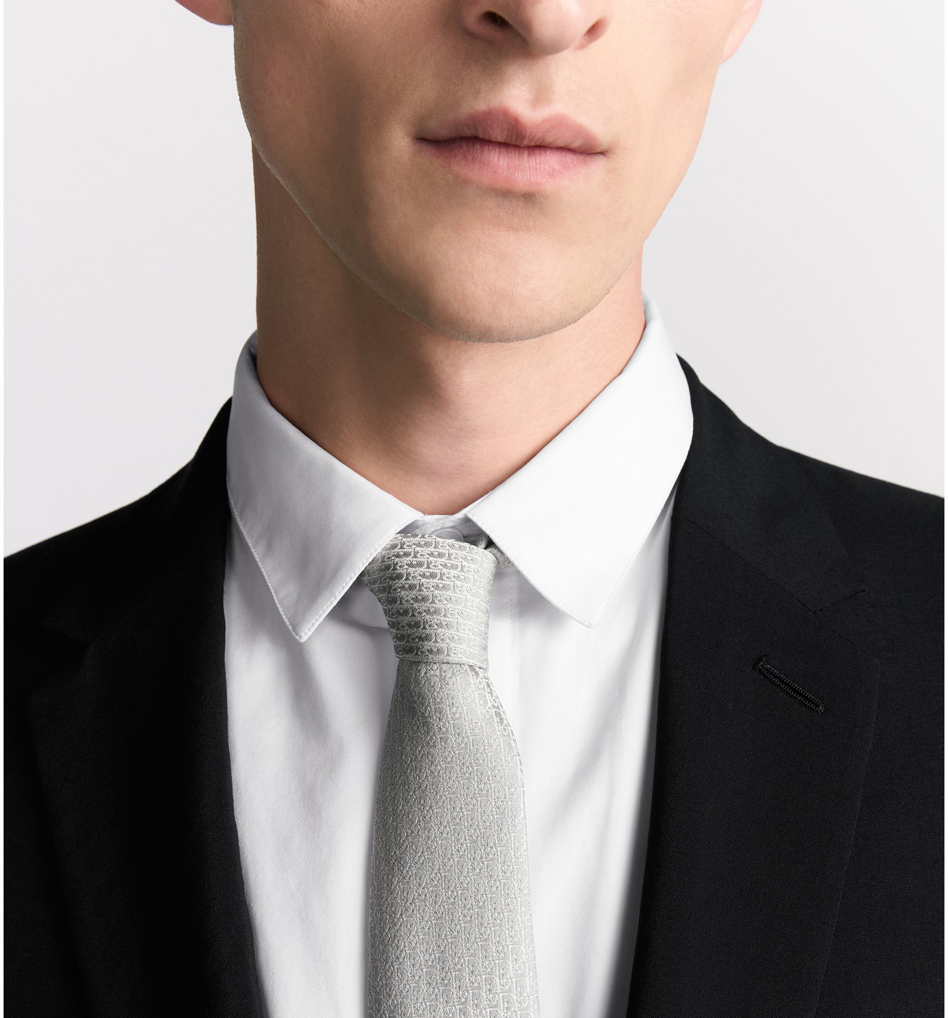aria_look Dior Oblique Tie