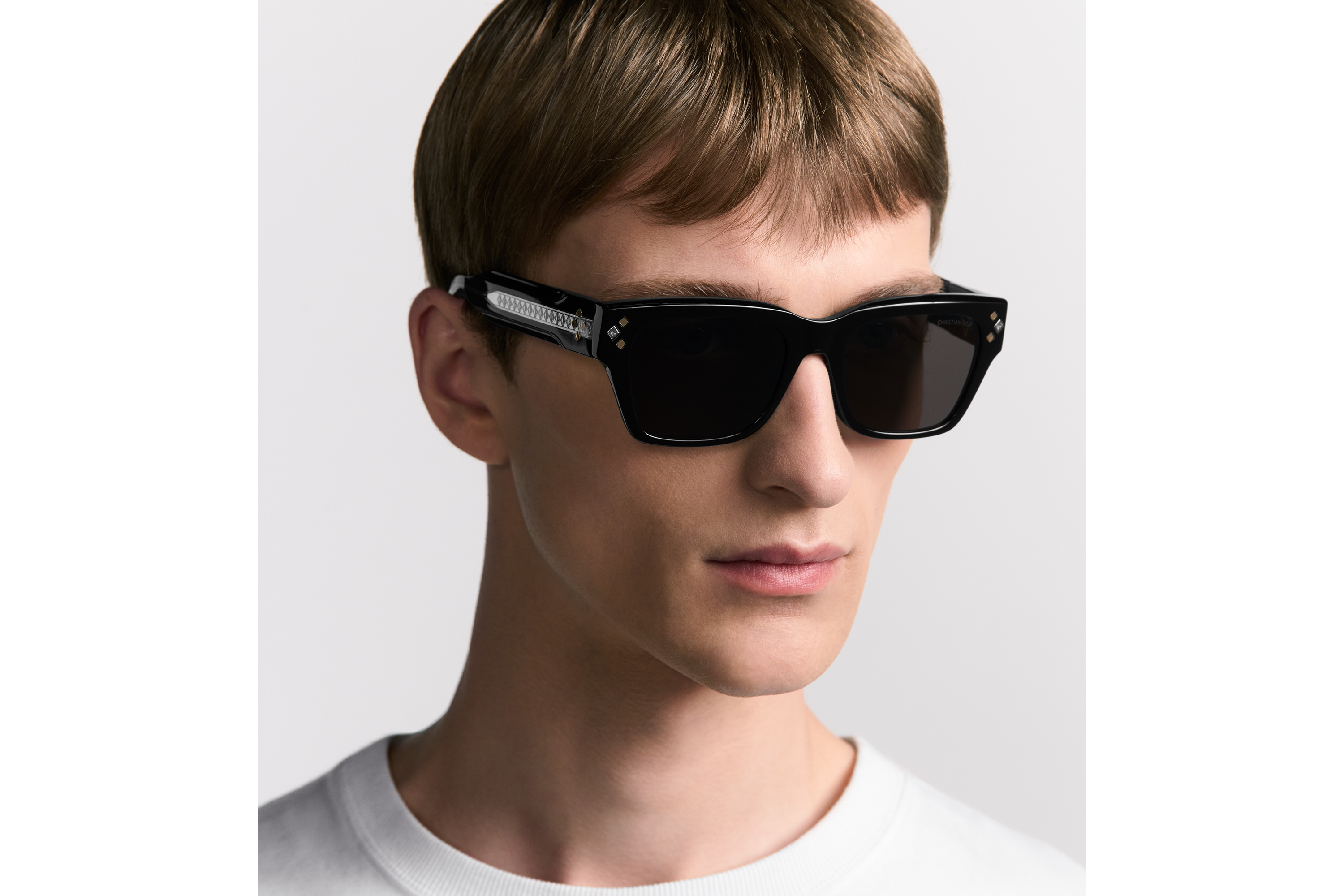 CD Diamond S2I แว่นกันแดดทรงสี่เหลี่ยมผืนผ้าสีดํา E30