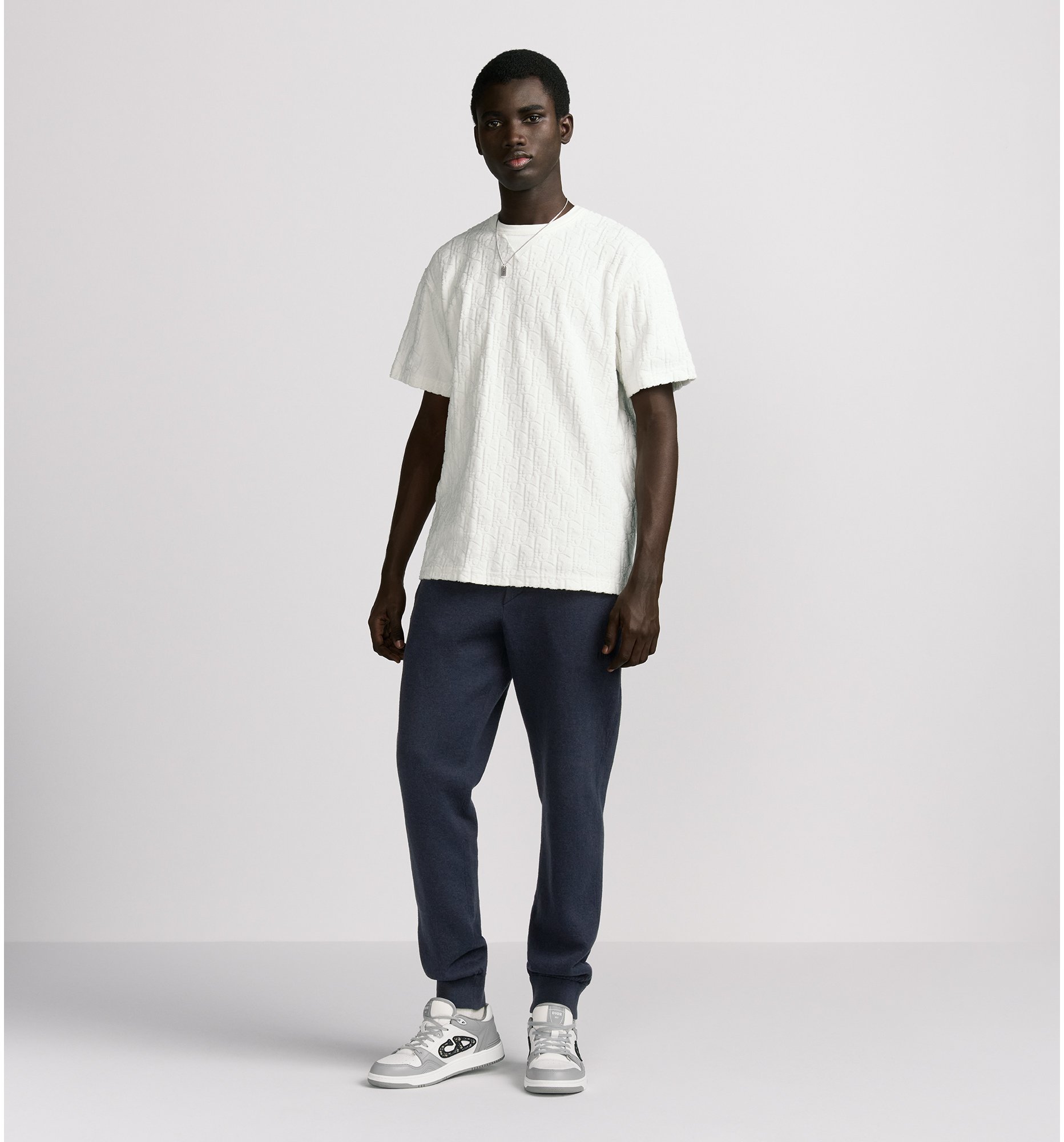 aria_look Track Pants Back view