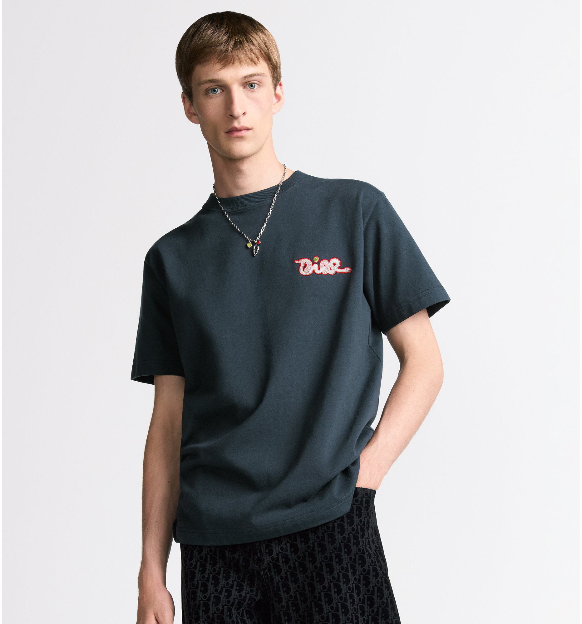 aria_look DIOR AND KAWS T-Shirt, Relaxed Fit Unfolded view