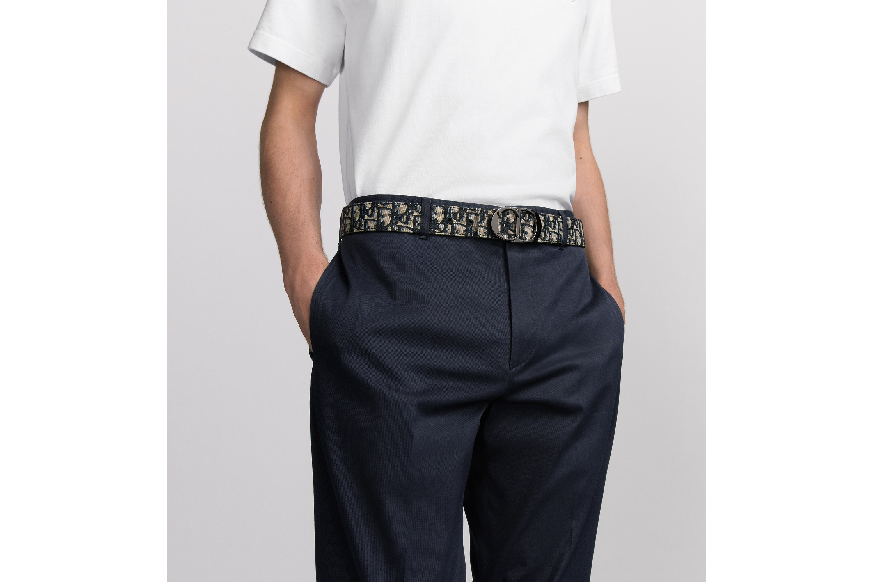 Look Reversible Belt Strap Beige and Black Dior Oblique Jacquard and Black Grained Calfskin, 35 MM E45