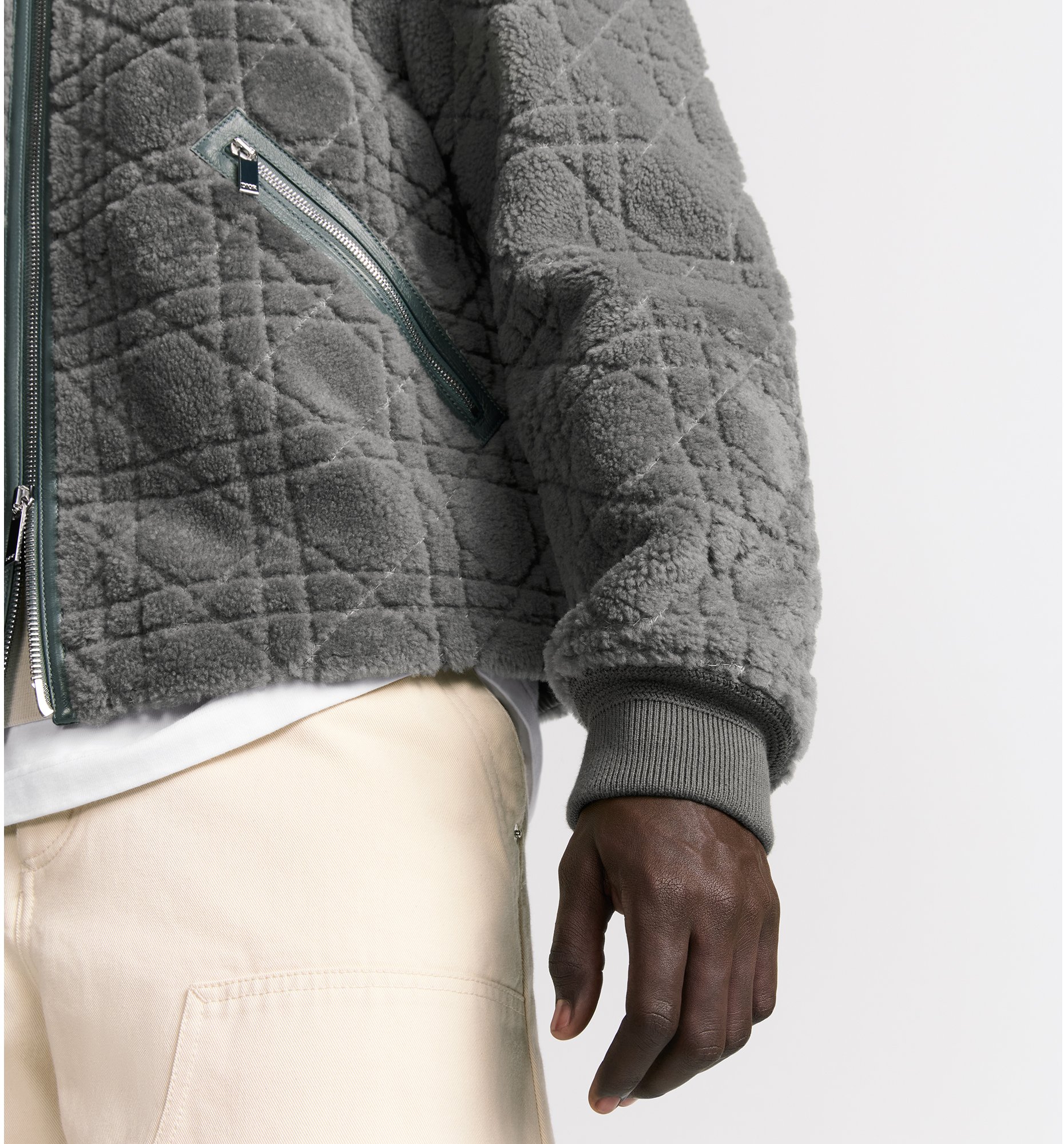 aria_look Cannage Bomber Jacket Three quarter opened view
