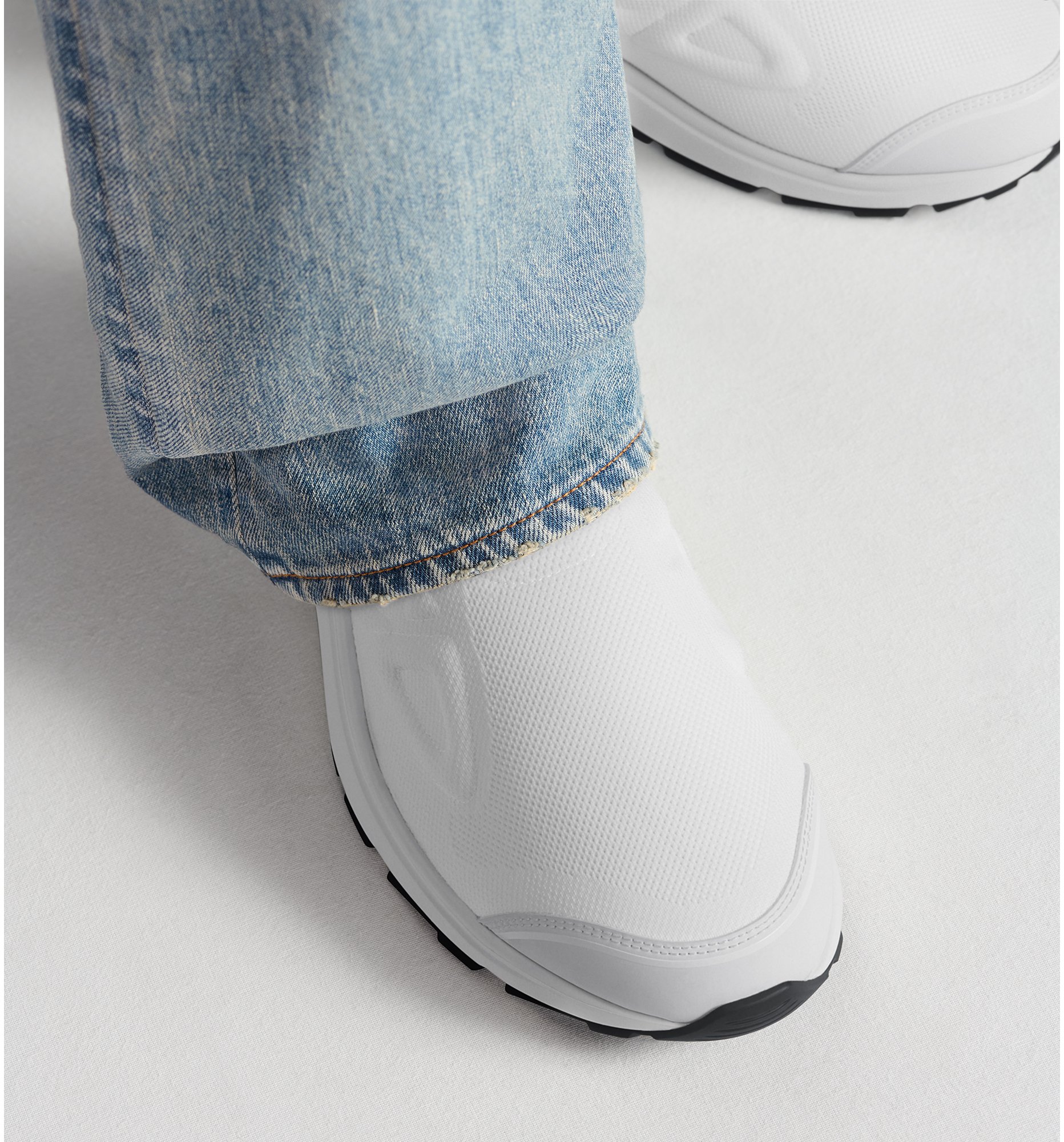 aria_look Sneaker B30 Countdown