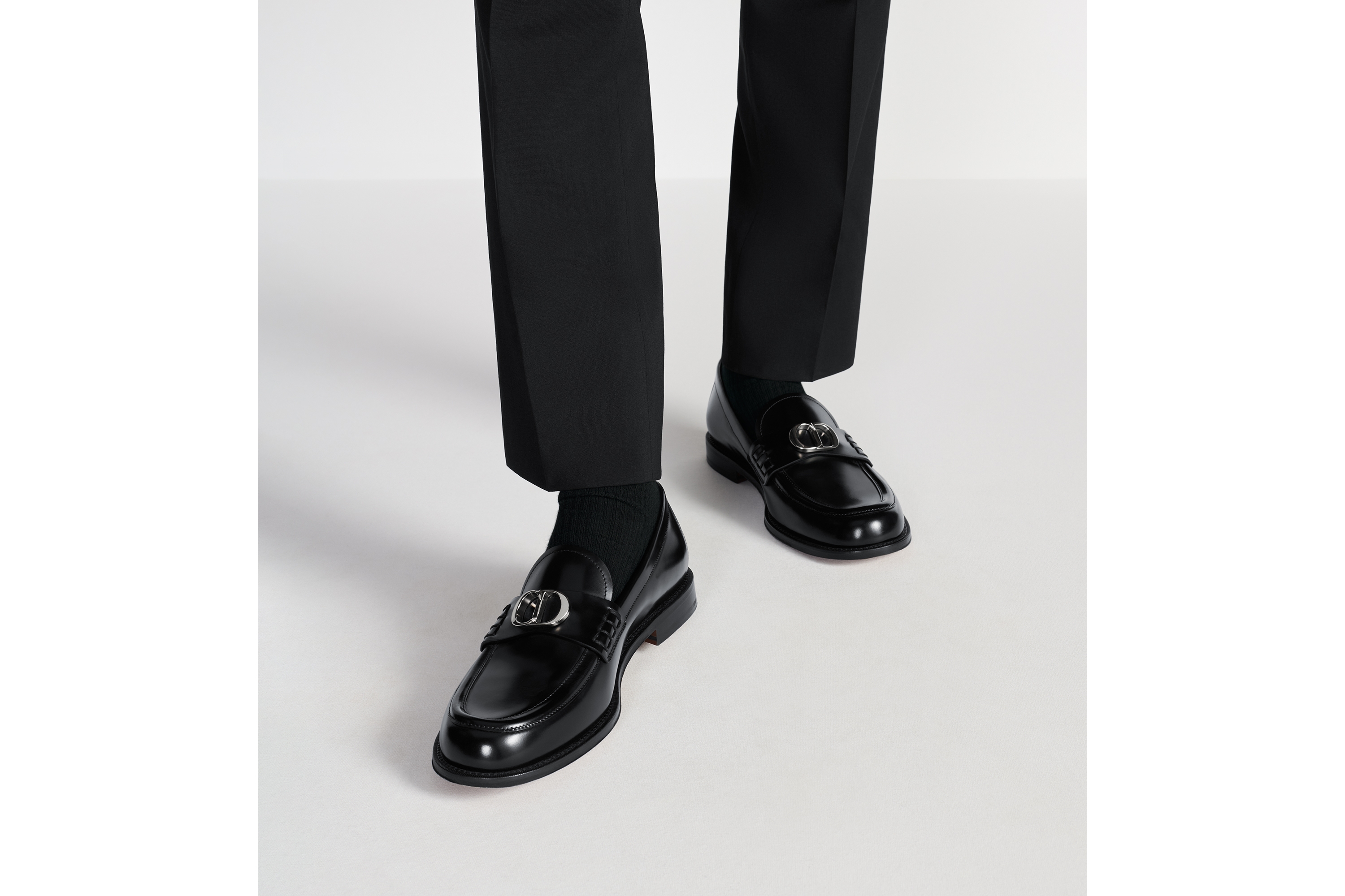 look_image_alt_prefix Loafer Dior Granville Couro de vitelo preto polido E23