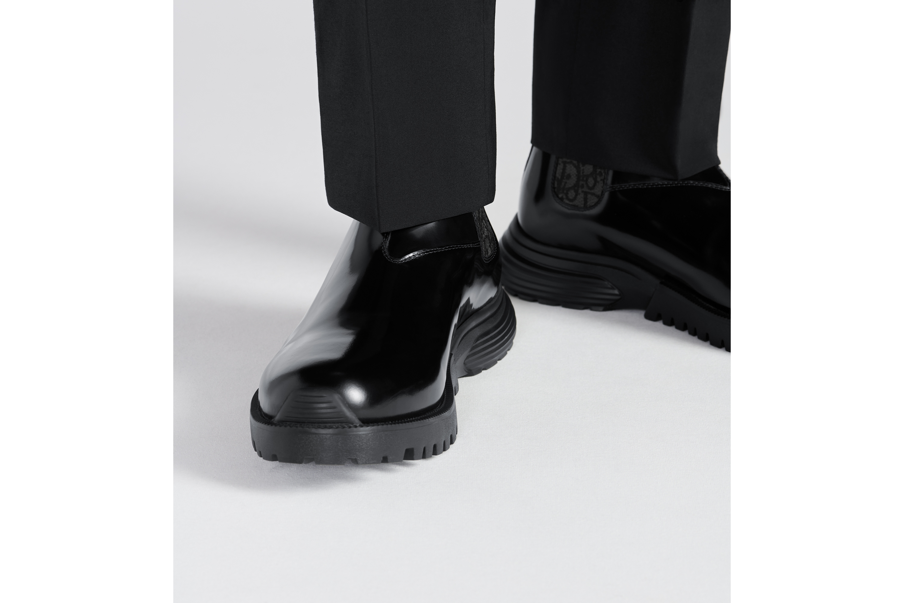 Look Dior Combat Chelsea Boot Black Polished Calfskin E24