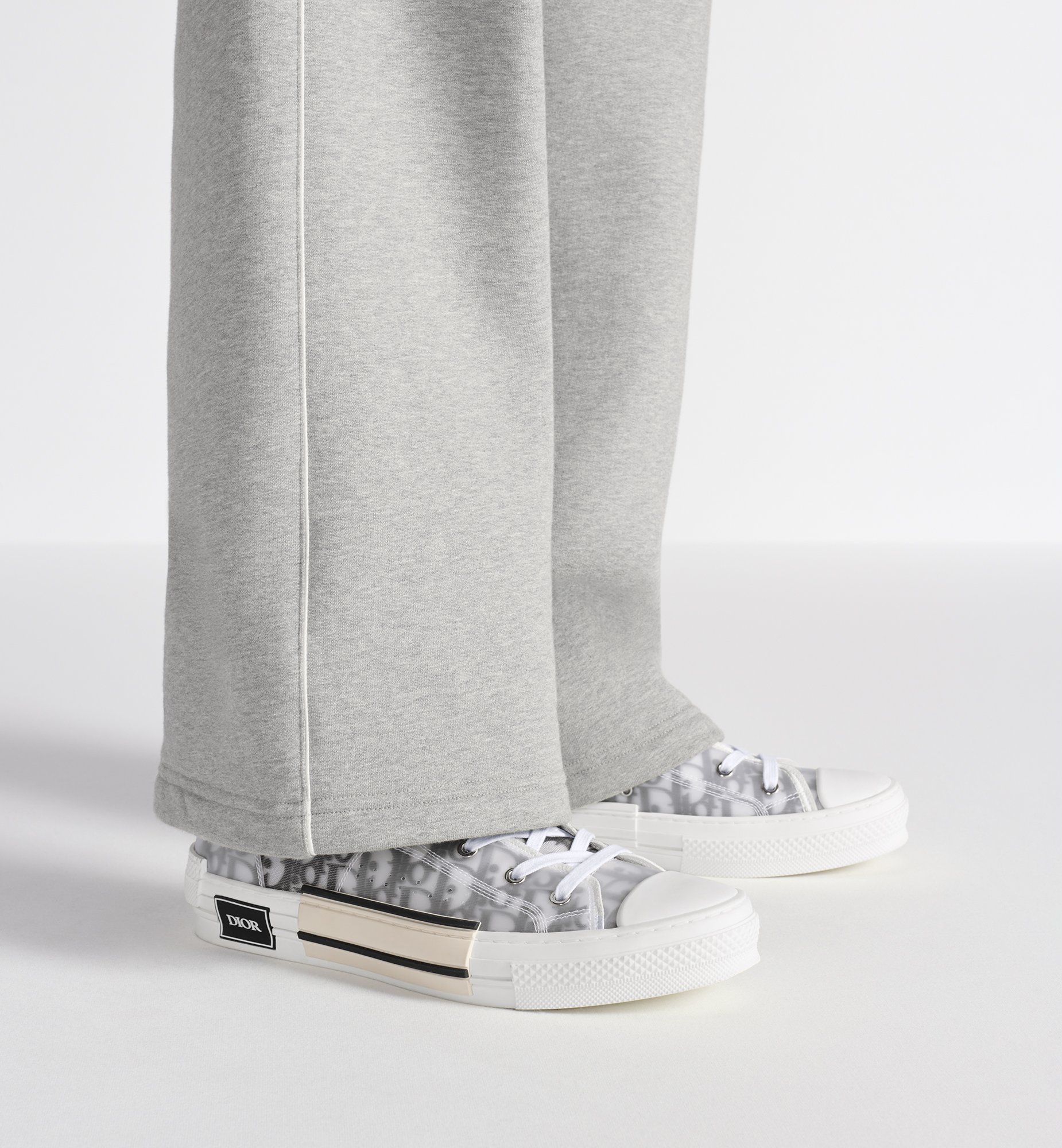 B23 League High-Top Sneaker White and Black Dior Oblique B23 League High-Top Sneaker White and Black Dior Oblique