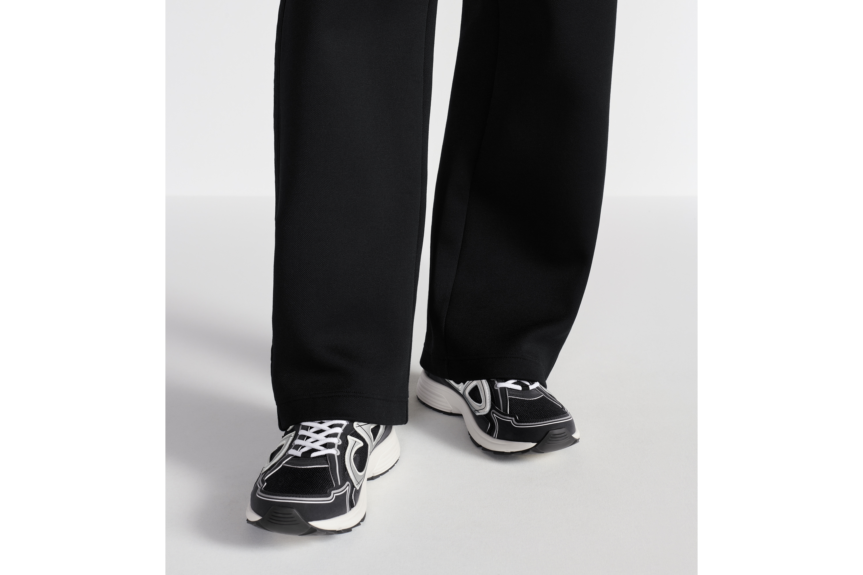 Look B30 Countdown Sneaker Black Technical Mesh and Black Technical Fabric E23