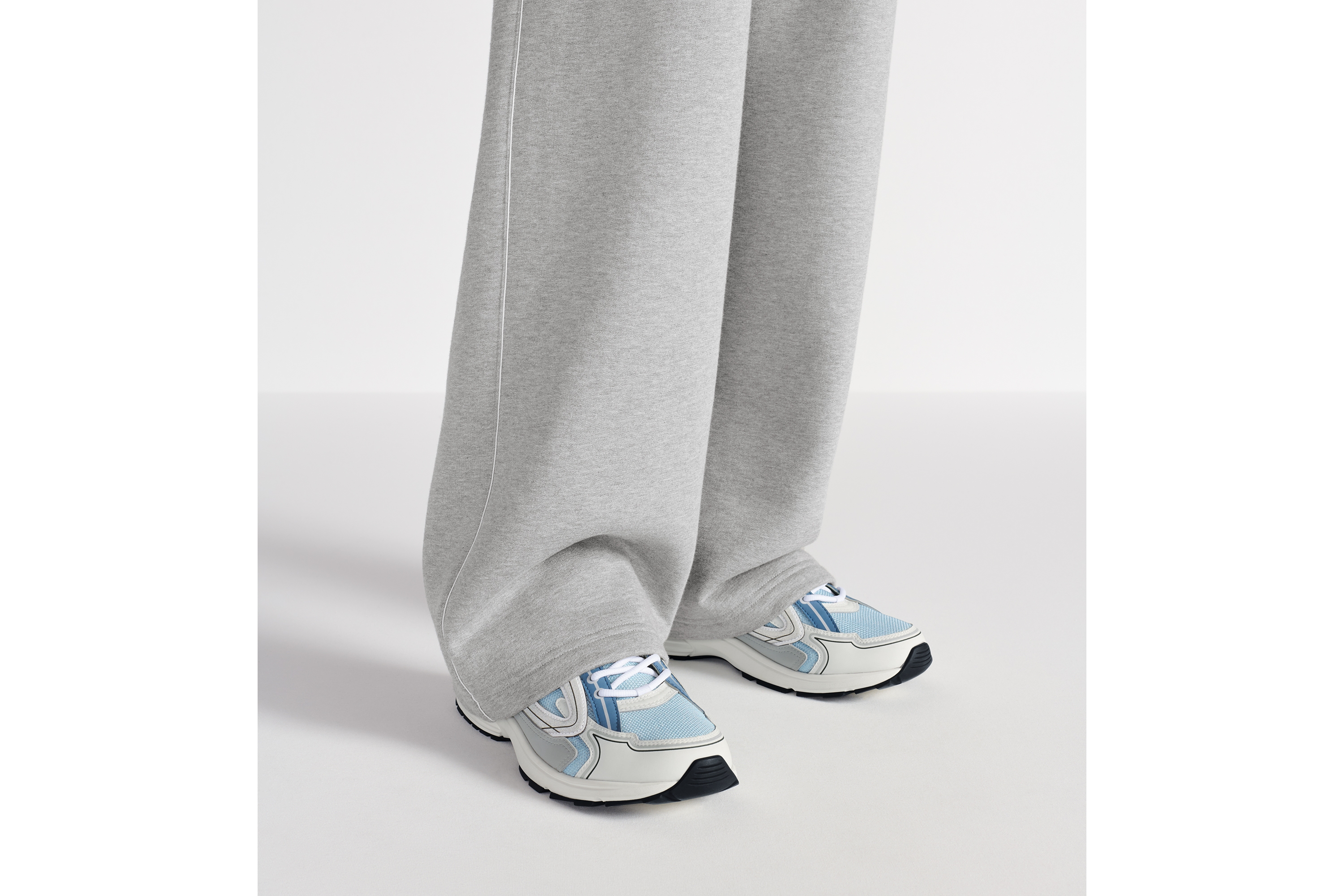 B30 Countdown Sneaker