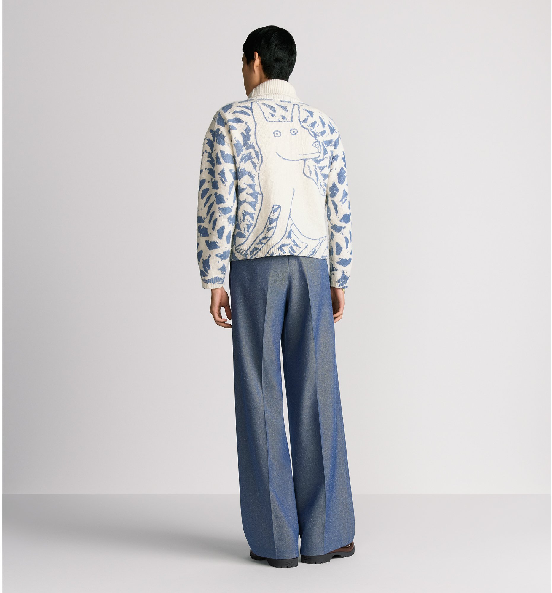 aria_look Loose Pants