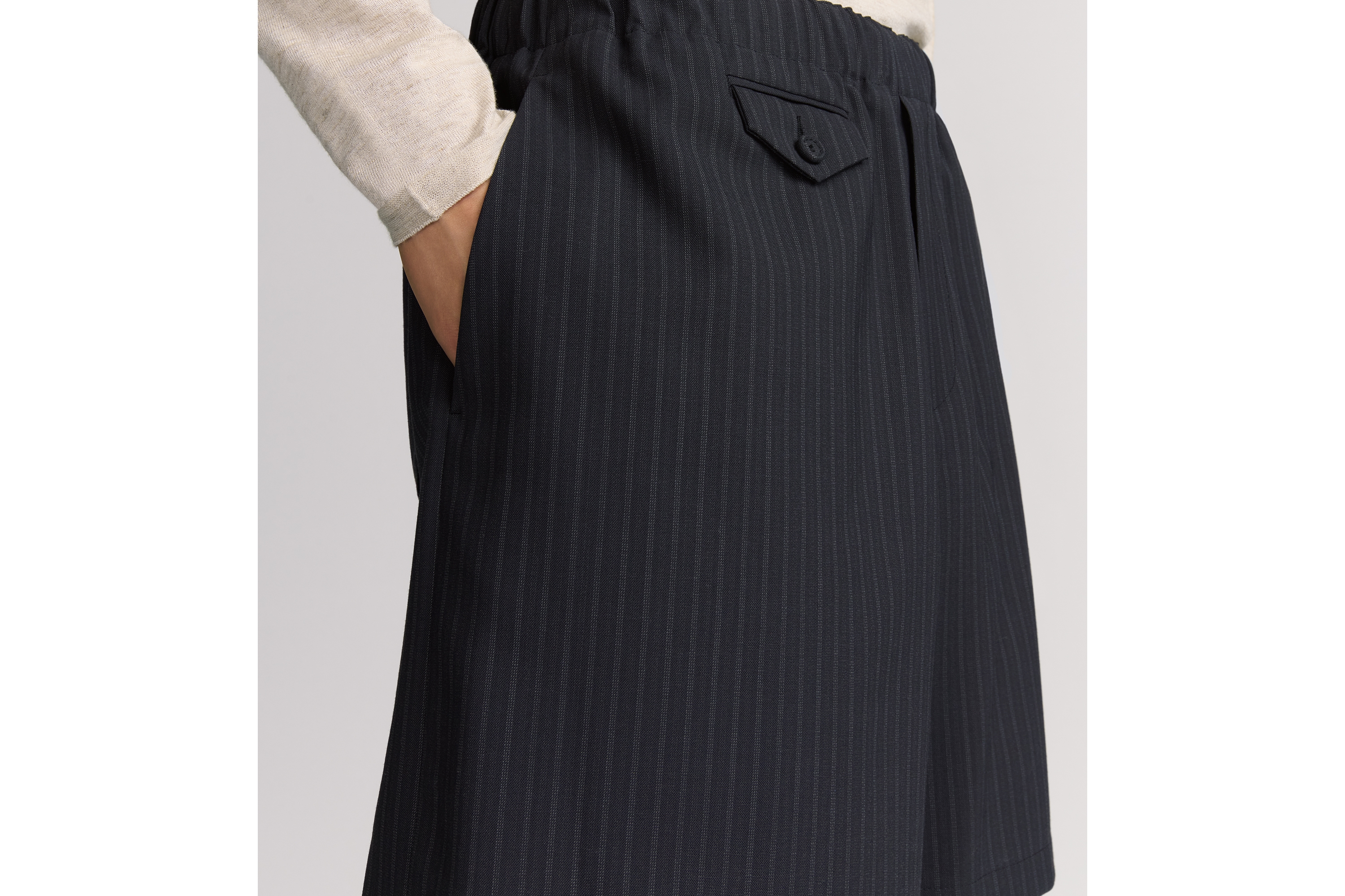 Dior / ディオール ワイドウールハーフパンツ 44(最小) 美品 Dior / ディオール ワイドウールハーフパンツ 44(最小) 美品