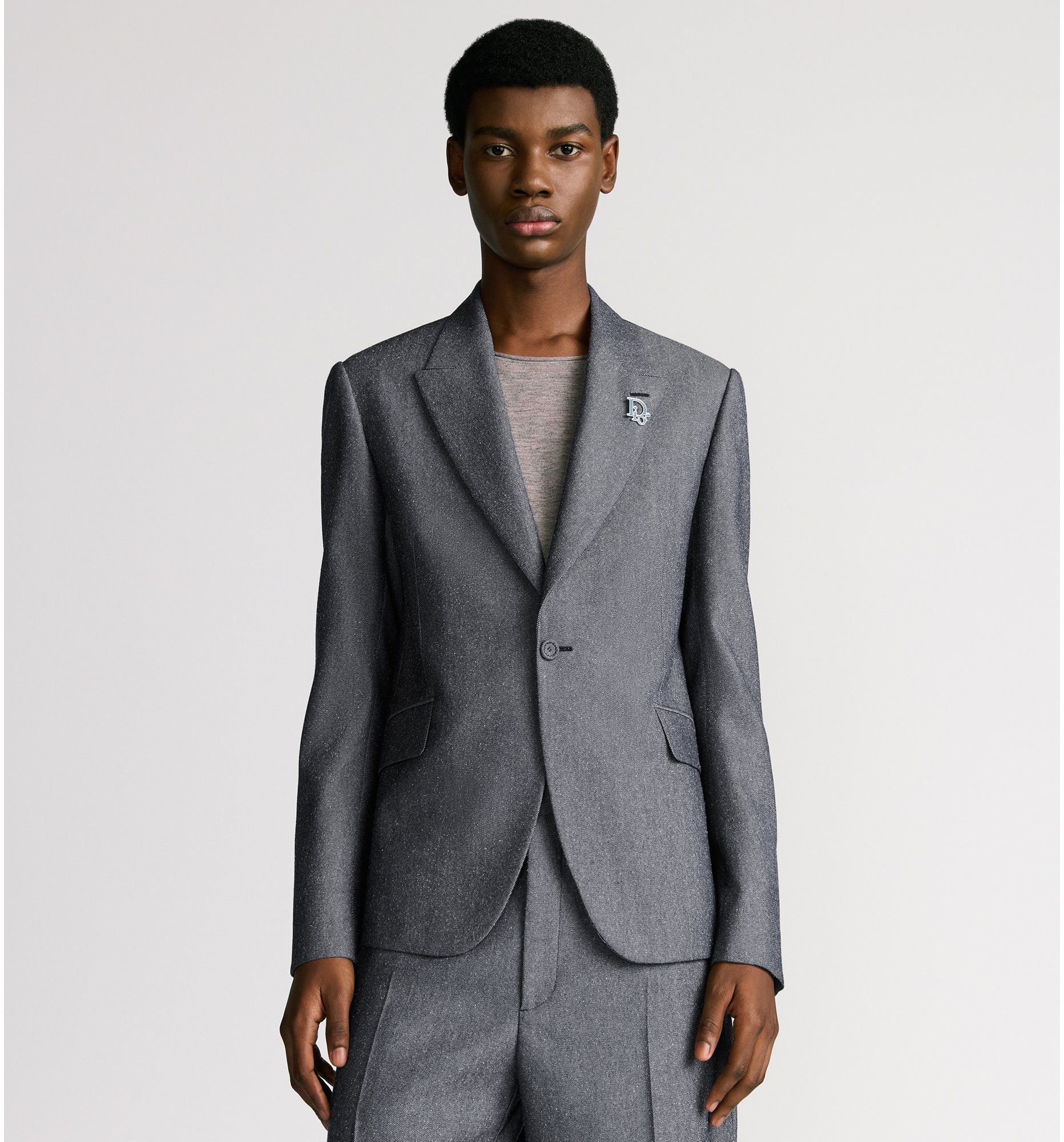 aria_look Jacket with Rounded Closure Front view