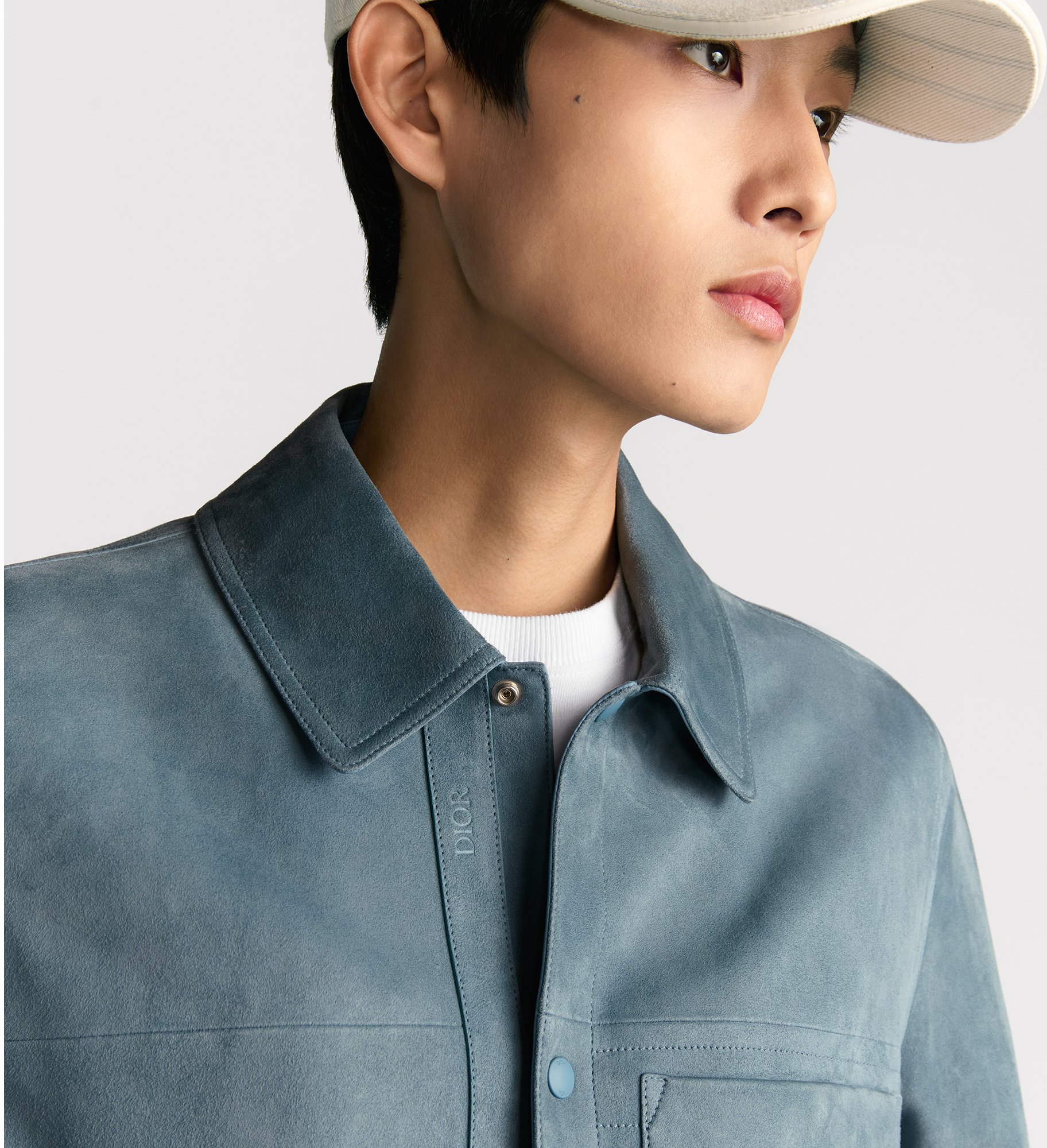 aria_look Jacket Three quarter opened view