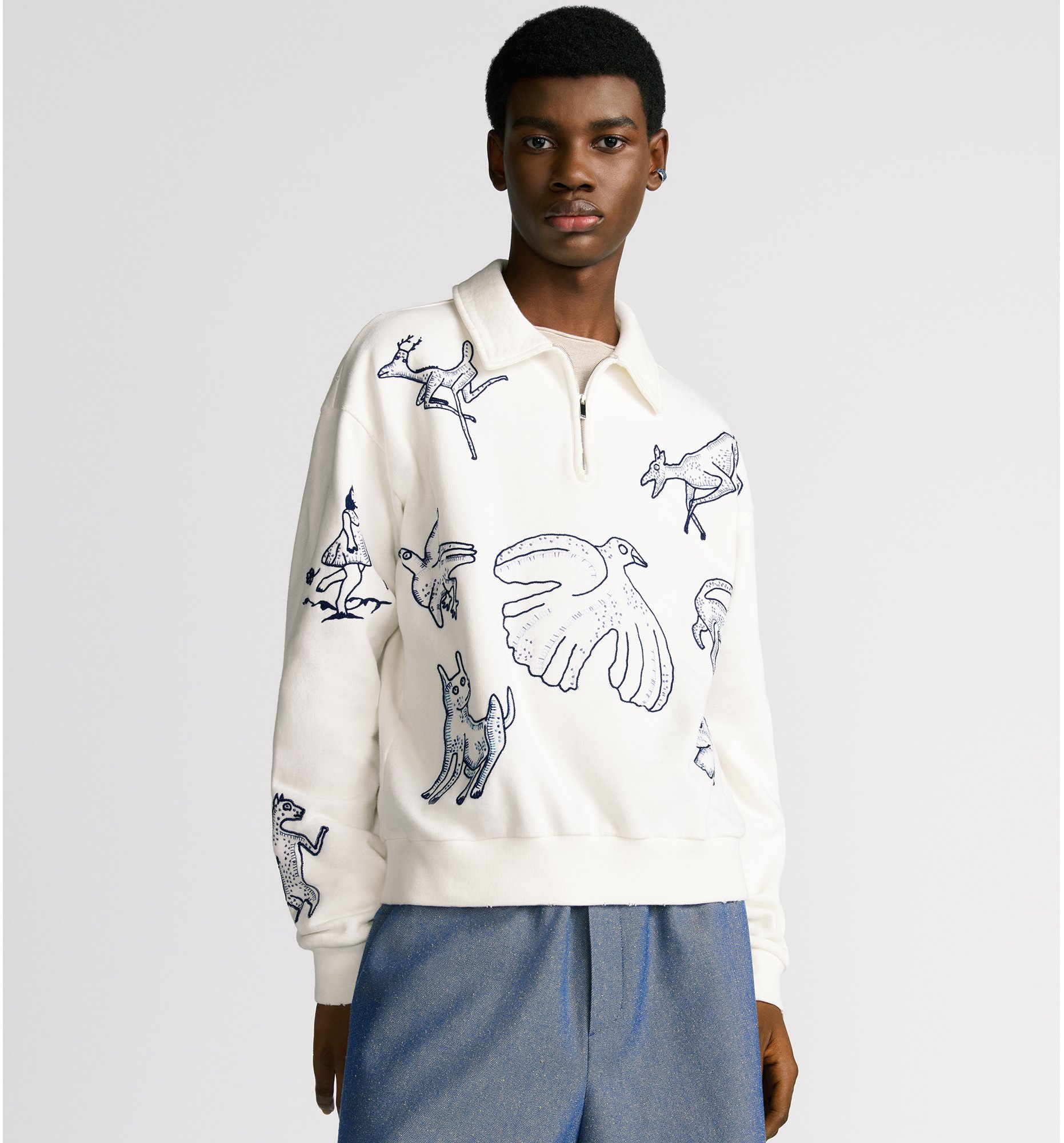 aria_look Sweatshirt with Zipped Collar Unfolded view