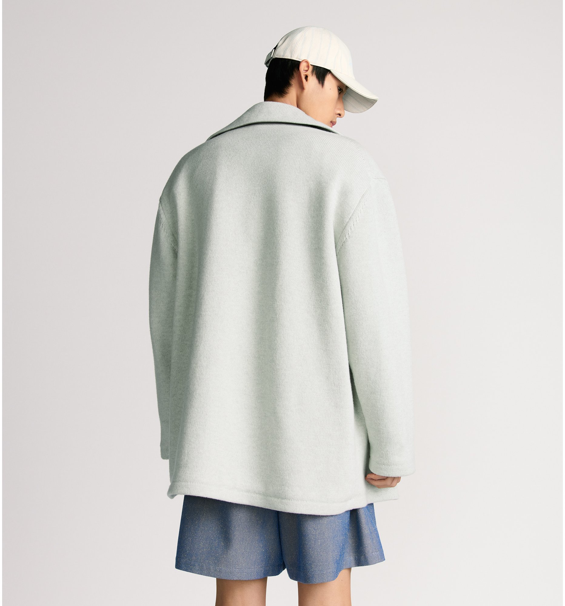 aria_look Manteau en maille Vue de 3/4 zoomée