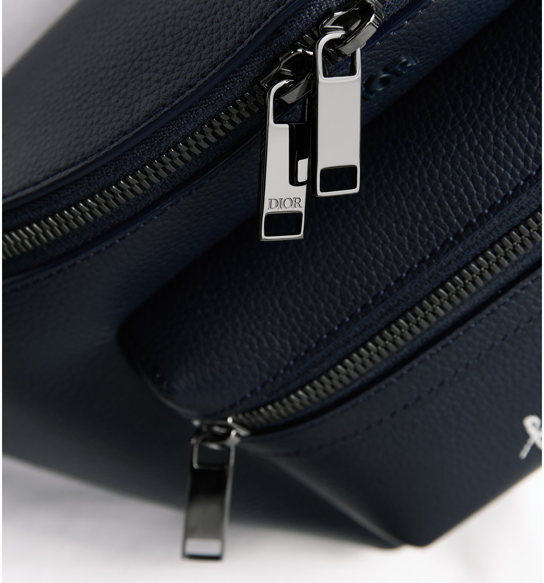 aria_look Sac ceinture Rider 2.0 DIOR AND HYLTON NEL