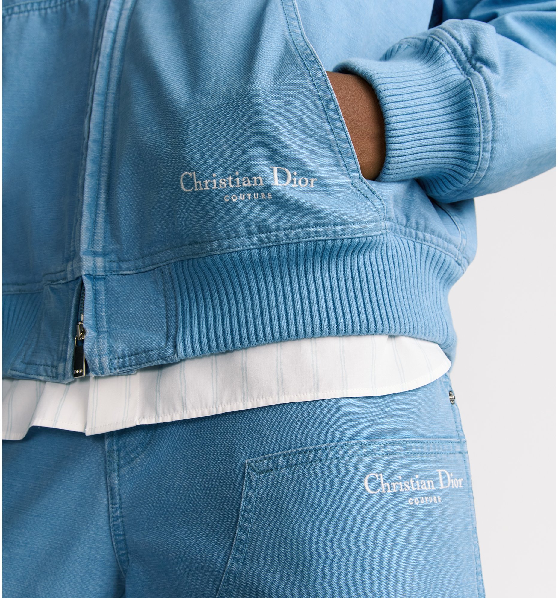 aria_look Christian Dior Couture Hooded Sweatshirt Three quarter opened view
