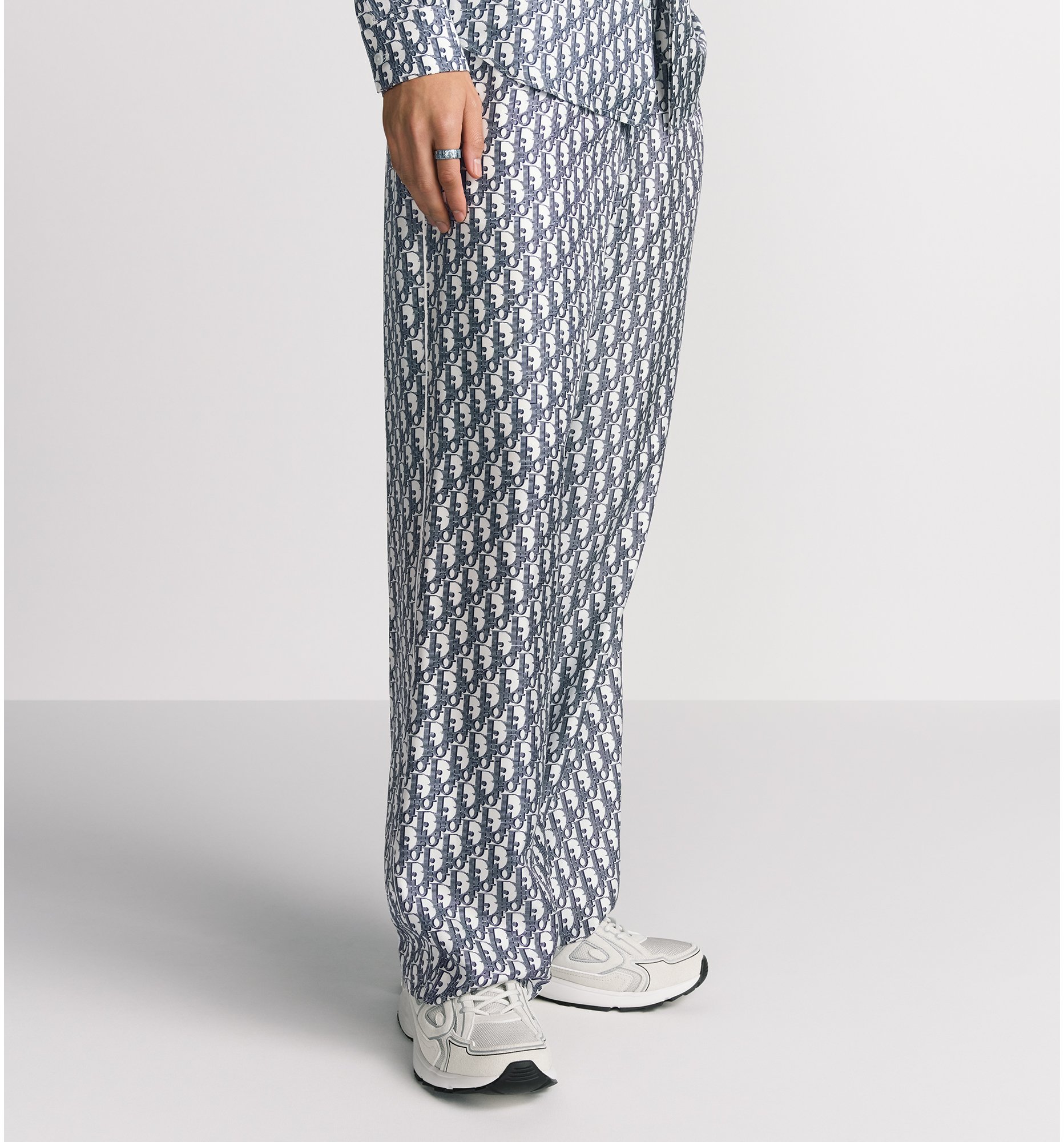 aria_look Dior Oblique Pajama Pants Worn view